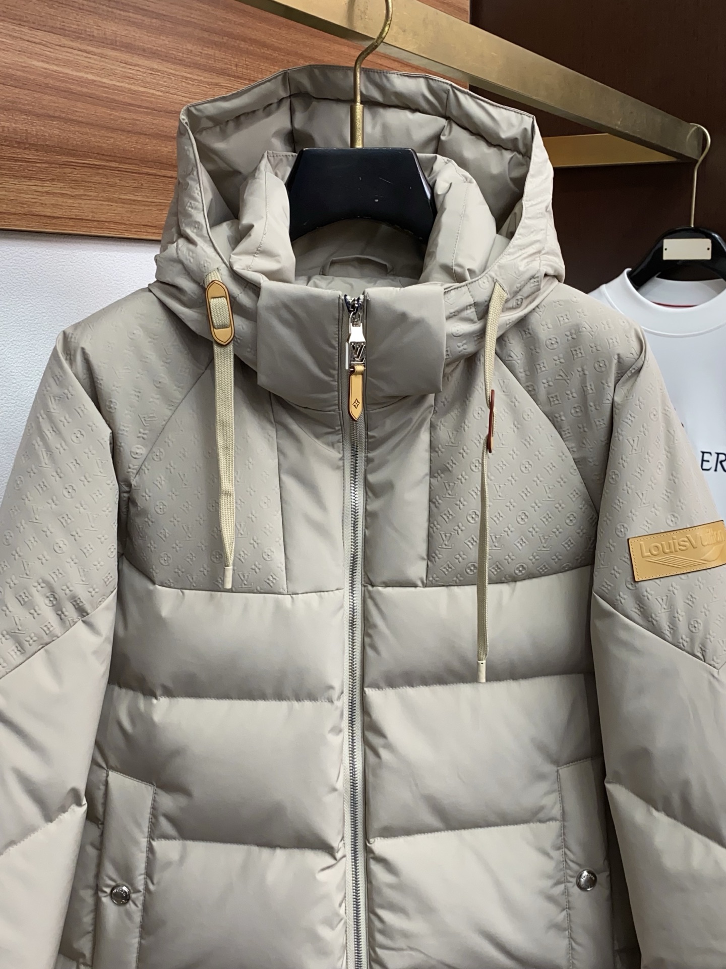 Louis Vuitton Couple Down Jacket White Duck Down M-xl