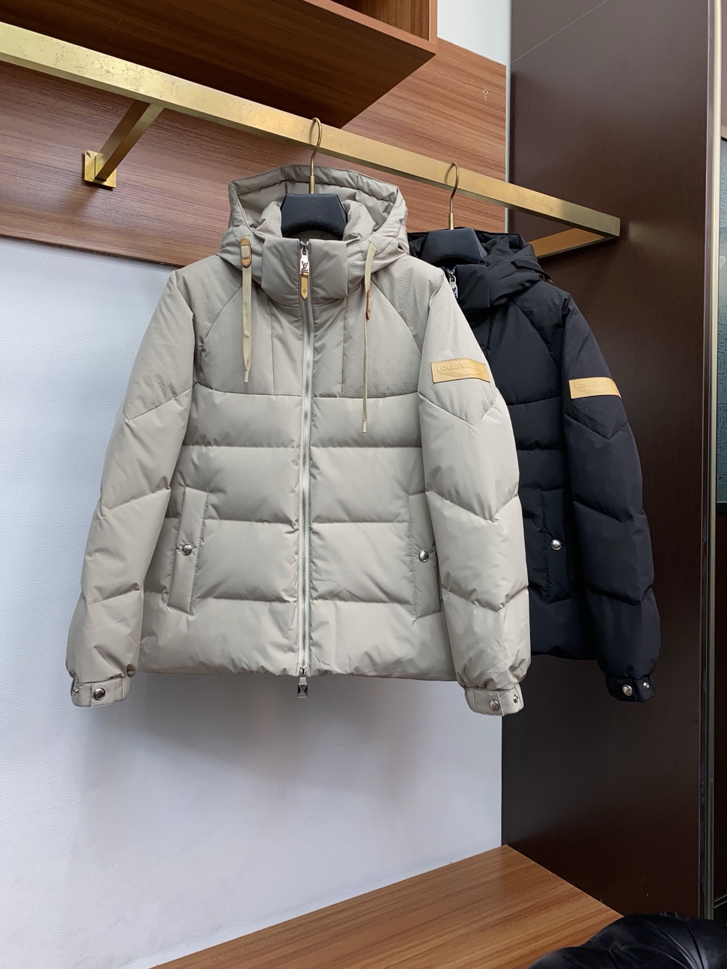 Louis Vuitton Couple Down Jacket White Duck Down M-xl