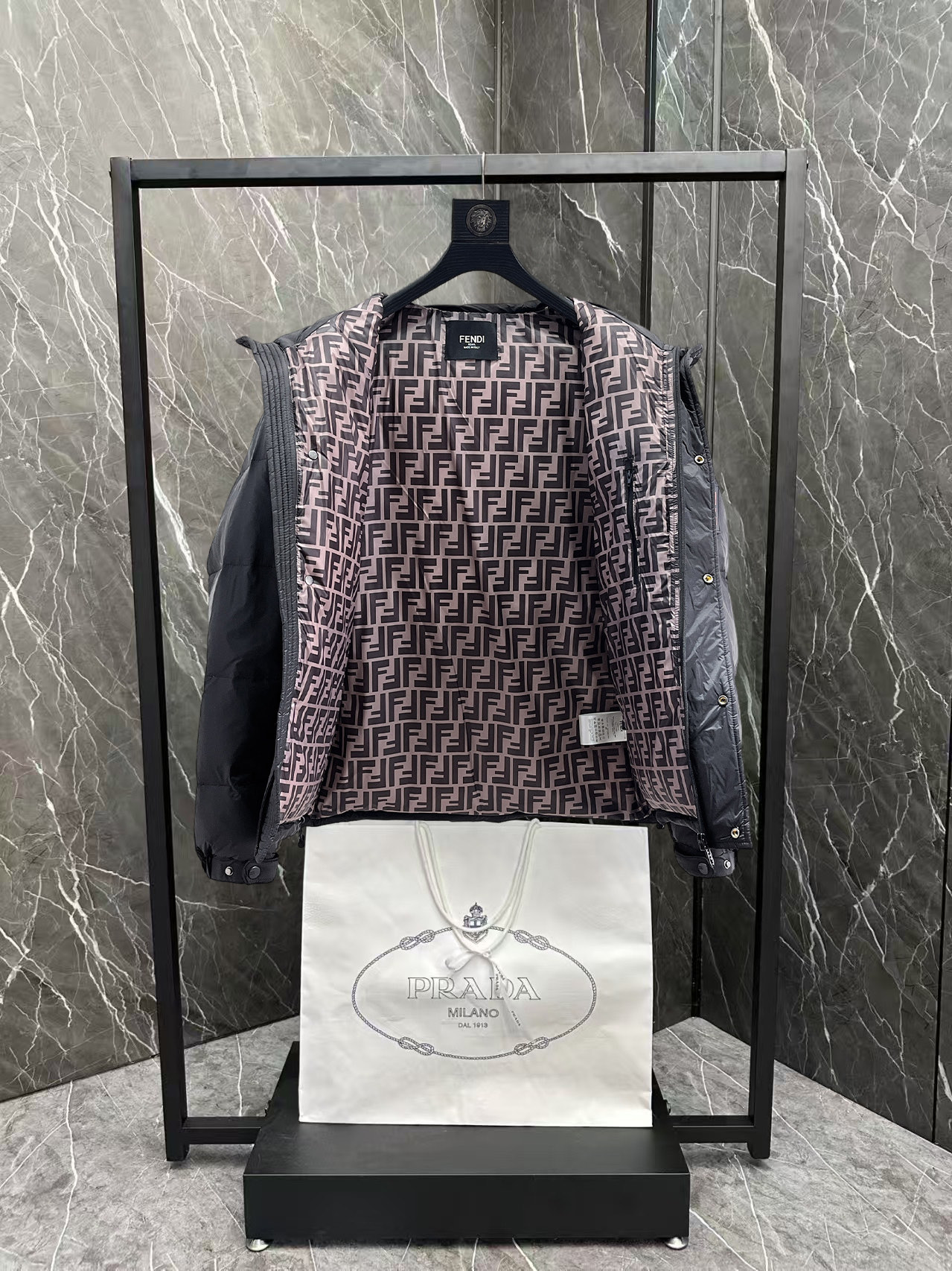 Louis Vuitton Down Jacket S-m-l-xl