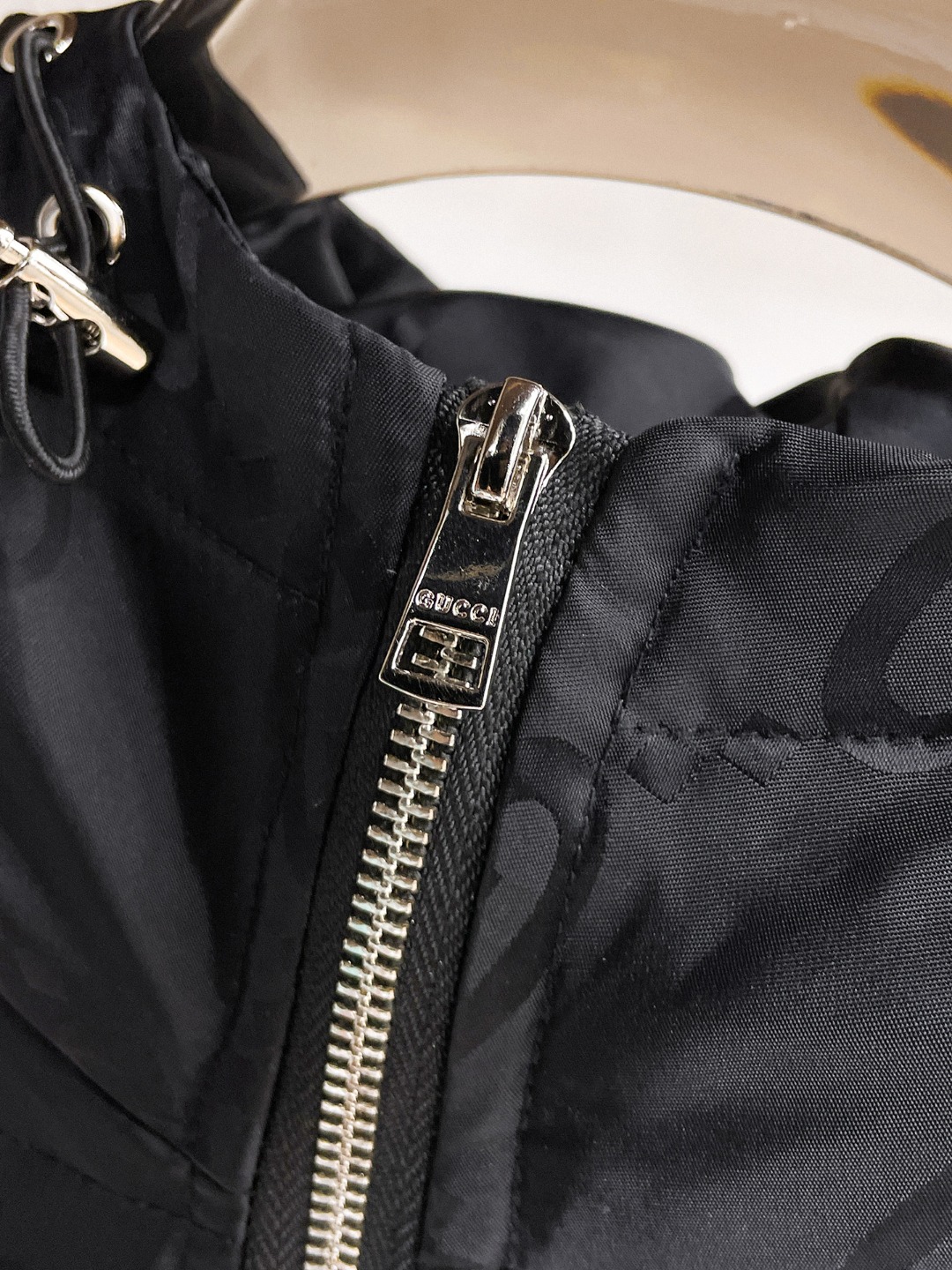 Gucci Down Jacket S-m-l-xl