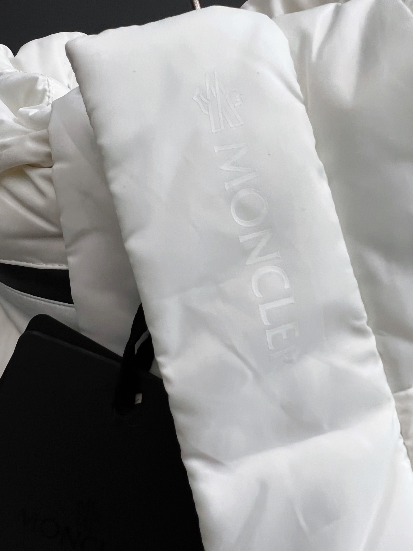 Moncler Down Jacket White Duck Down M