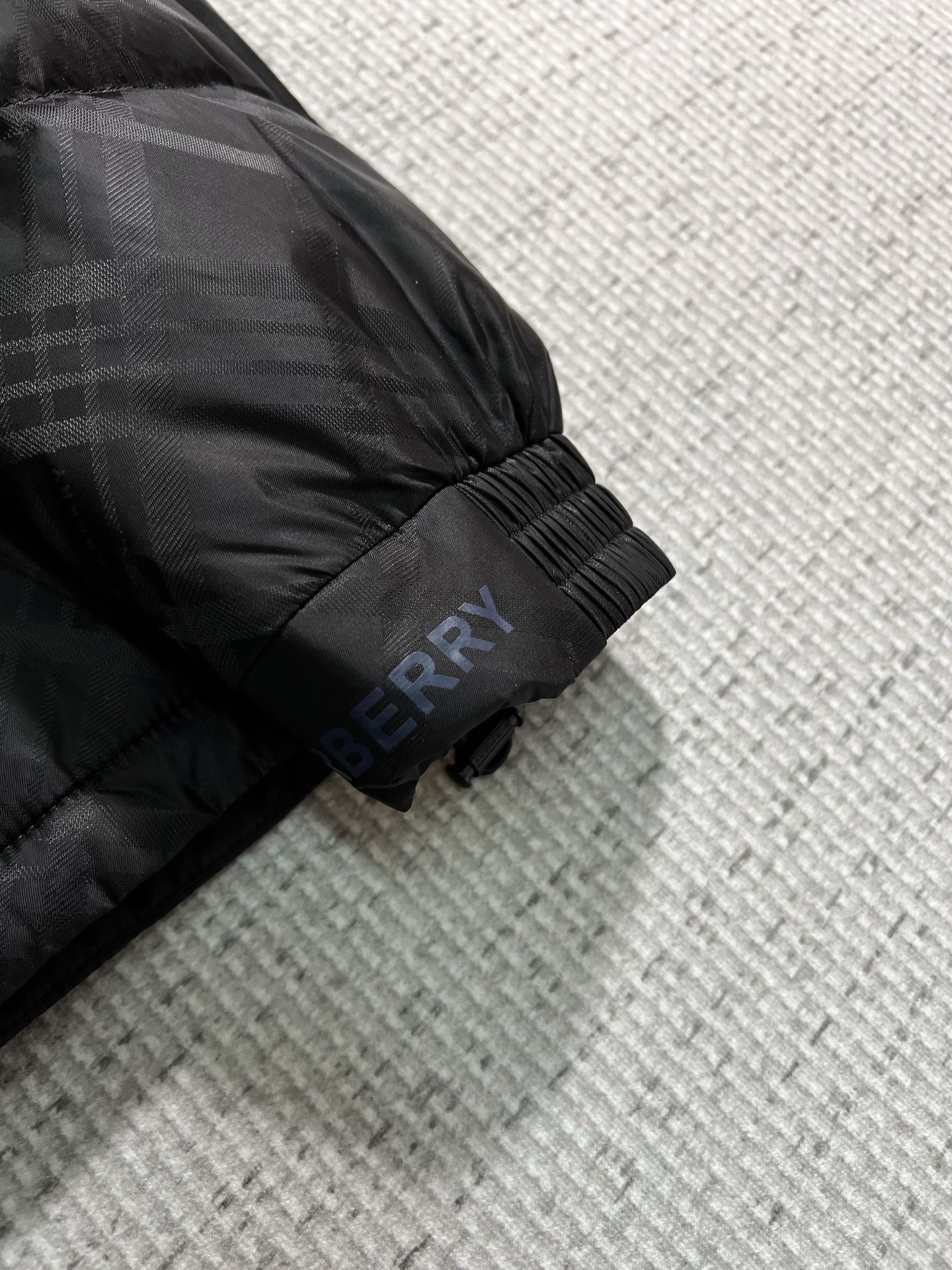 Burberry Down Jacket Hooded M-xl