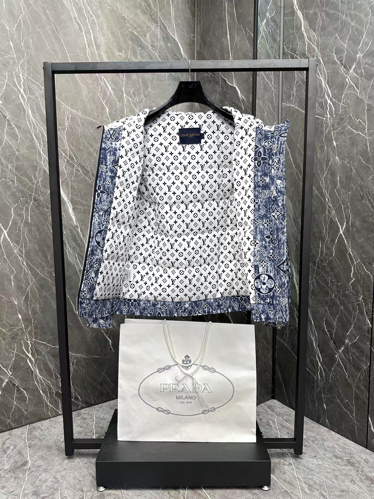 Louis Vuitton Down Jacket S-m-l-xl