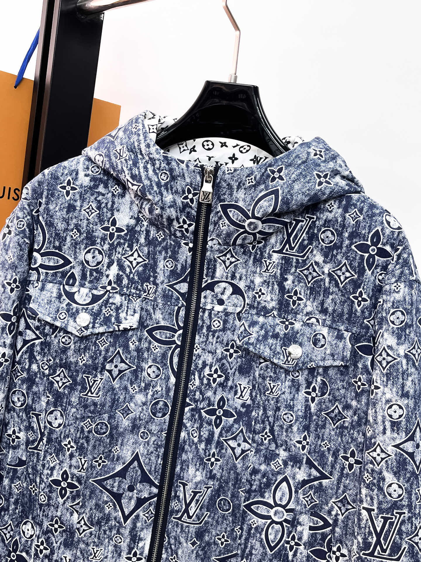 Louis Vuitton Down Jacket S-m-l-xl