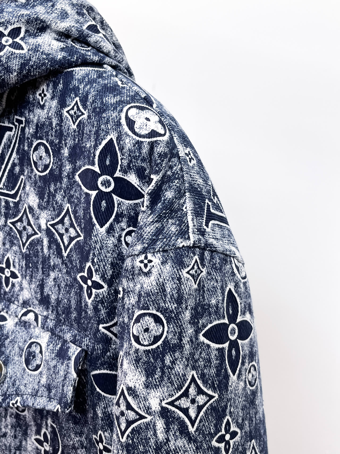 Louis Vuitton Down Jacket S-m-l-xl