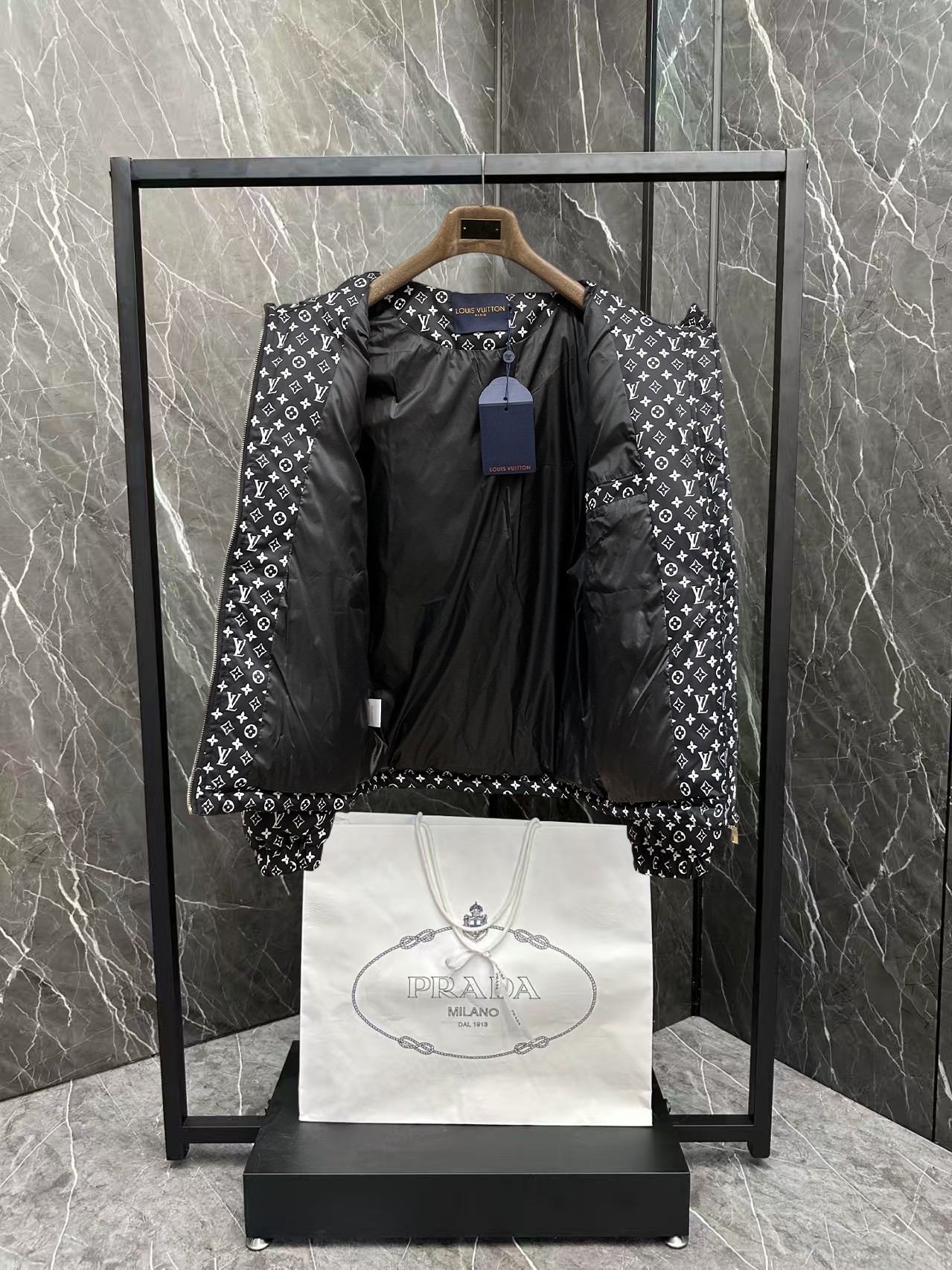 Louis Vuitton Down Jacket S-m-l-xl
