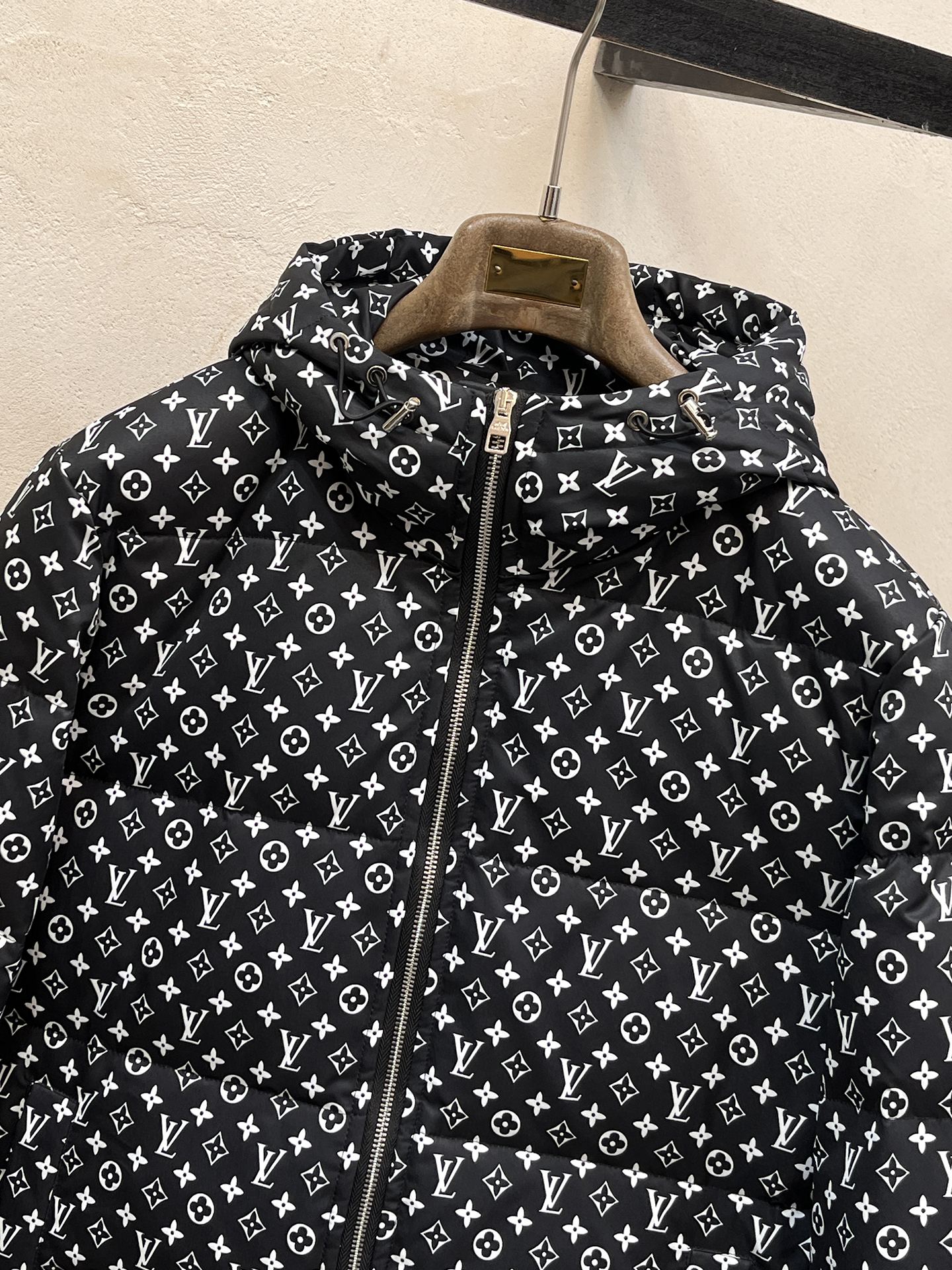 Louis Vuitton Down Jacket S-m-l-xl
