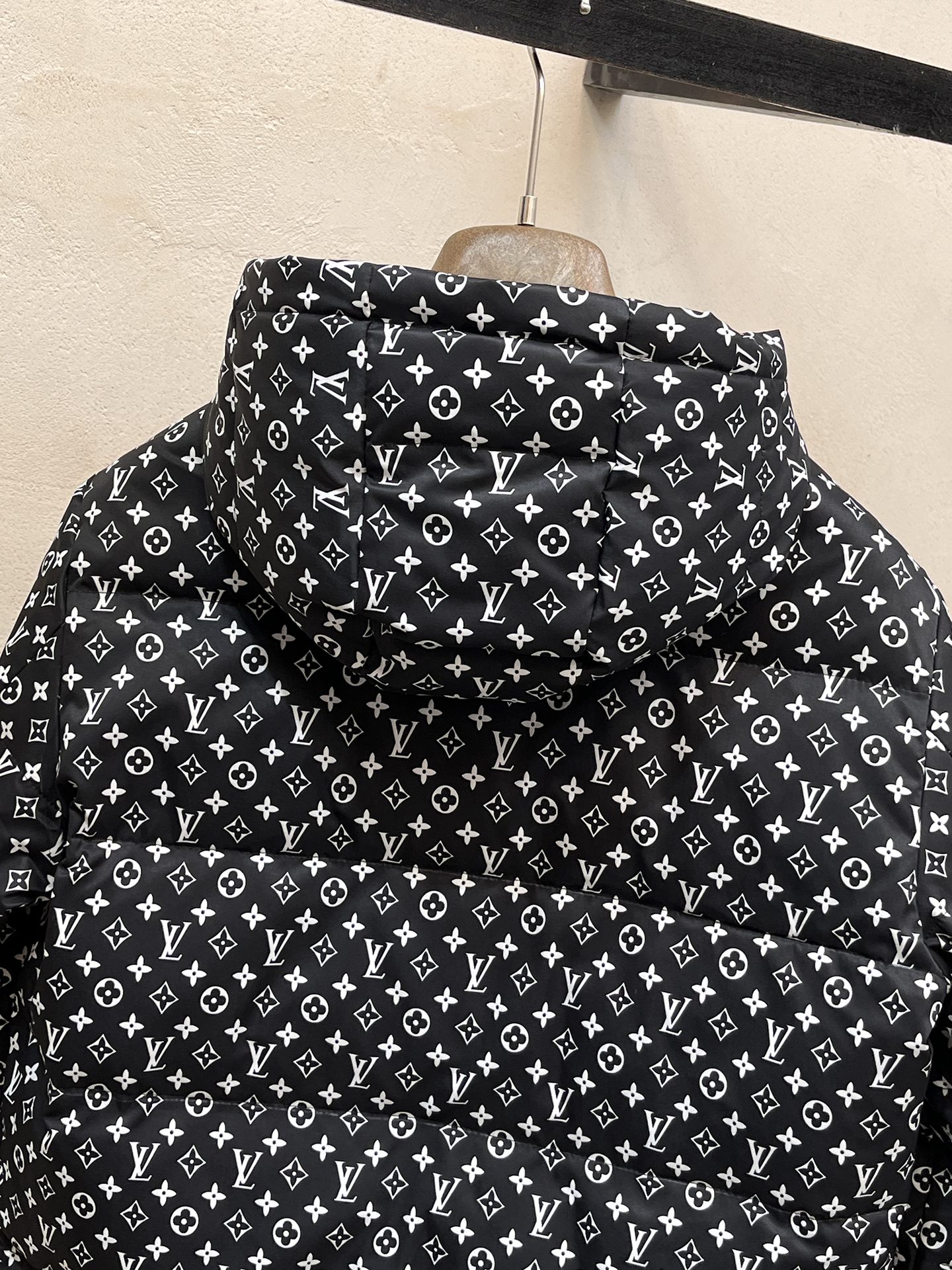 Louis Vuitton Down Jacket S-m-l-xl