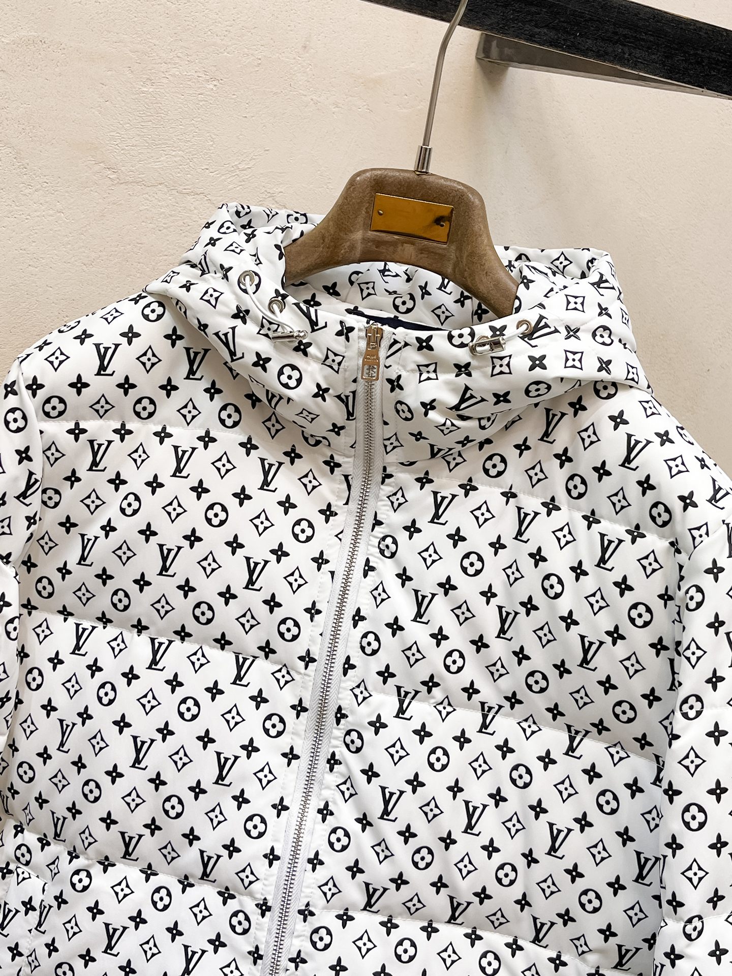 Louis Vuitton Down Jacket S-m-l-xl