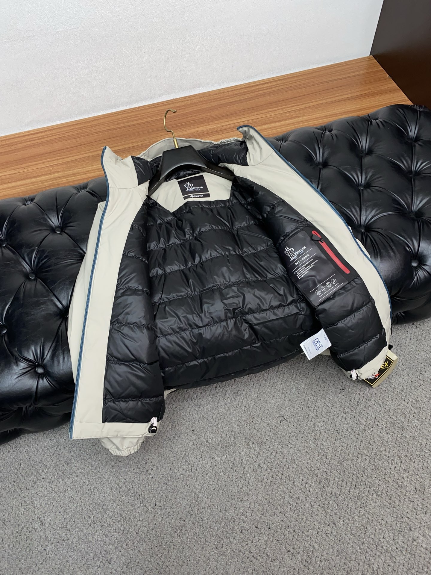 Ermenegildo Zegna Male Down Jacket White Duck Down M-l-xl
