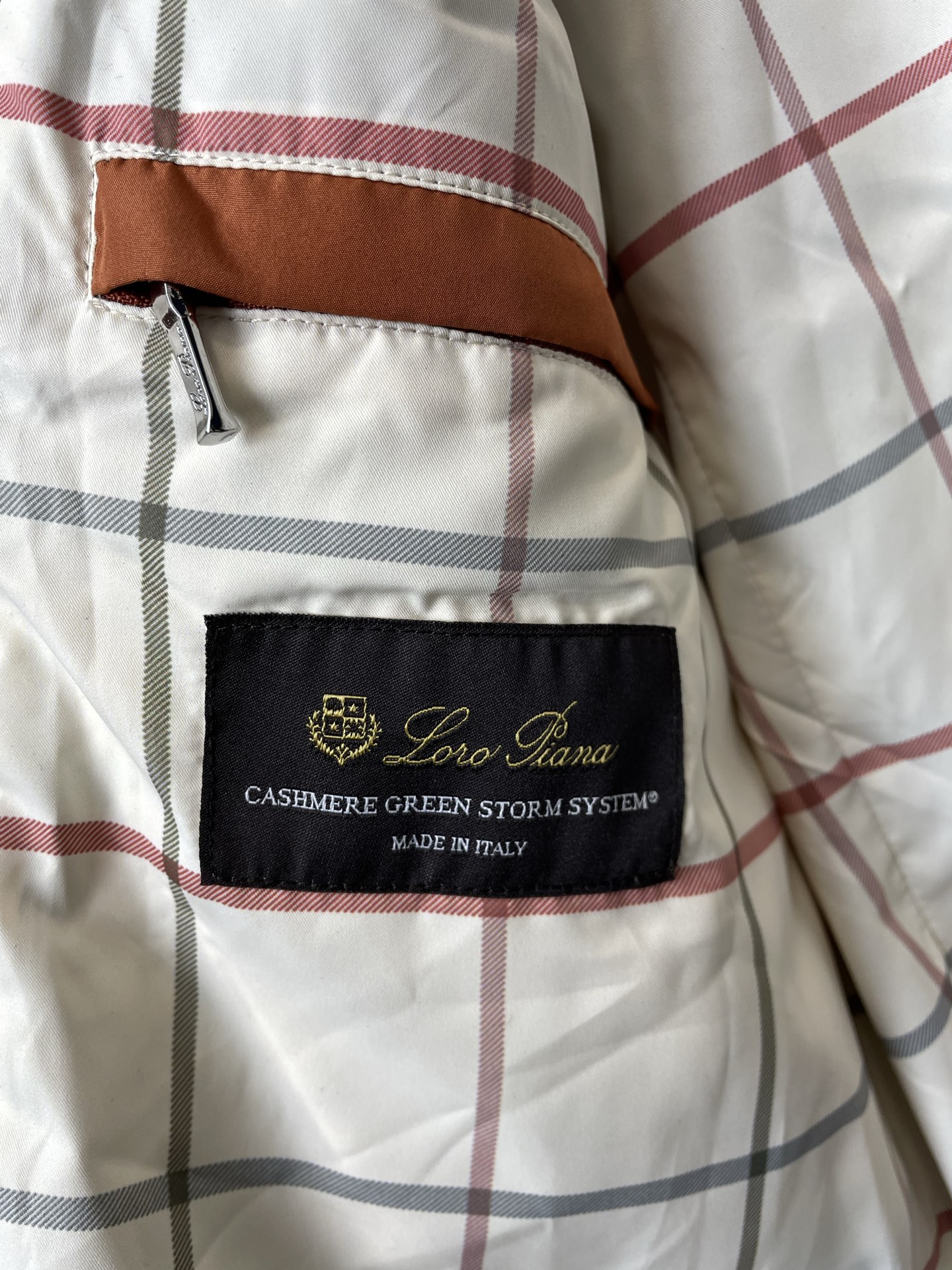 Loro Piana Basic Clothing L