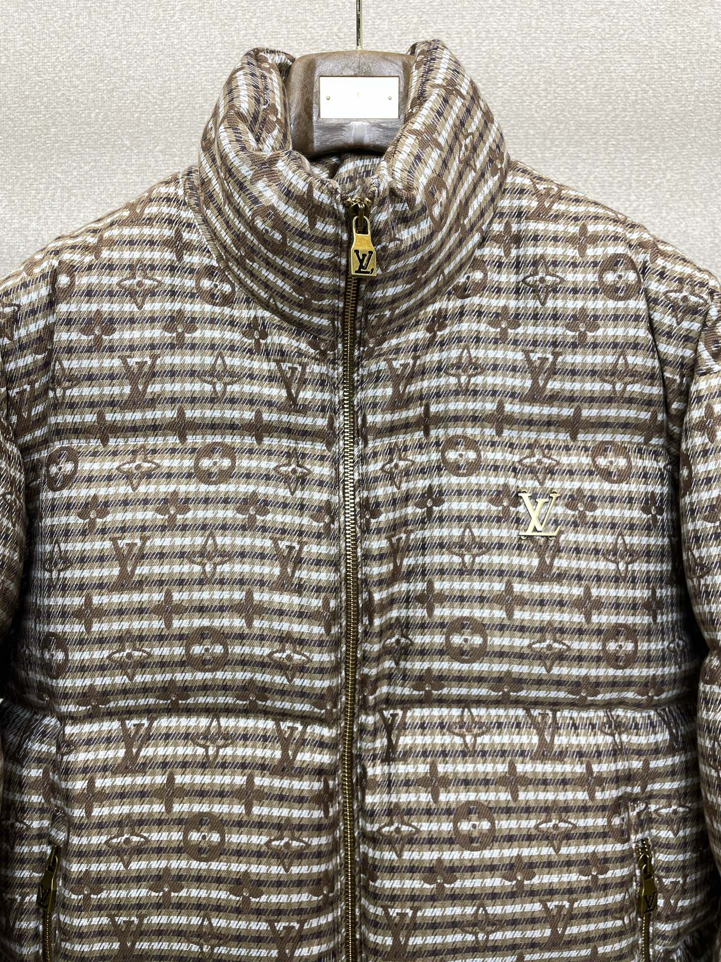 Louis Vuitton Down Jacket Hooded S-m-l-xl