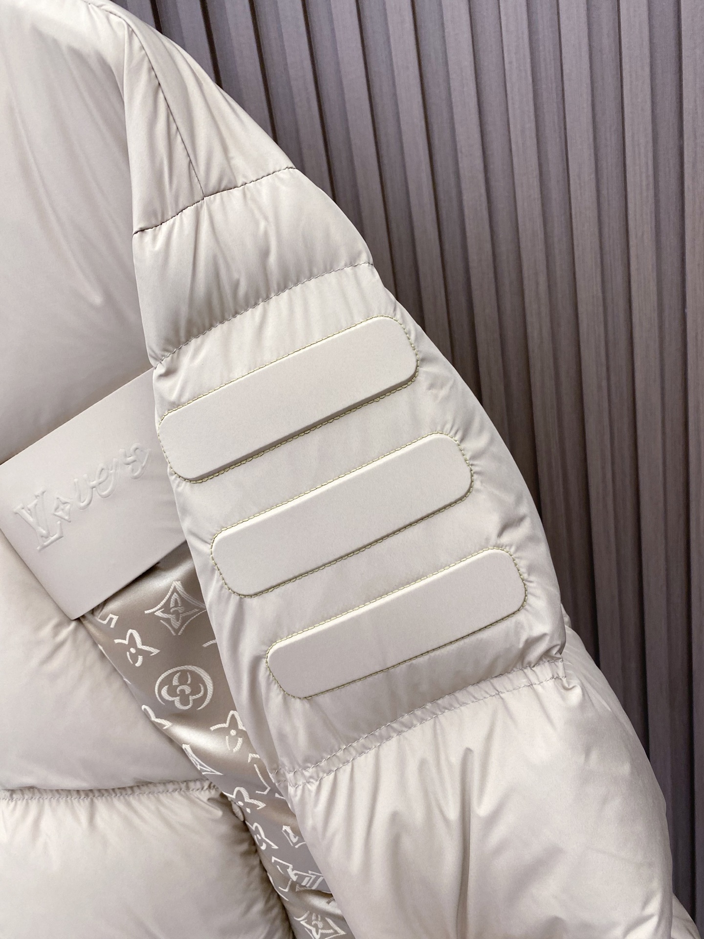Louis Vuitton Couple Down Jacket White Duck Down M-l-xxxl