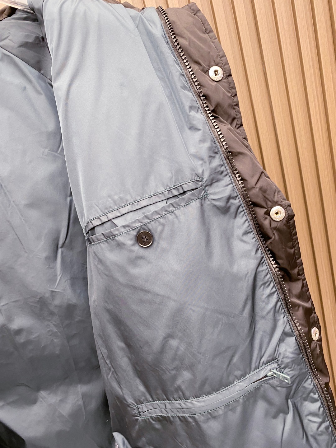 Prada Down Jacket Black Hooded L