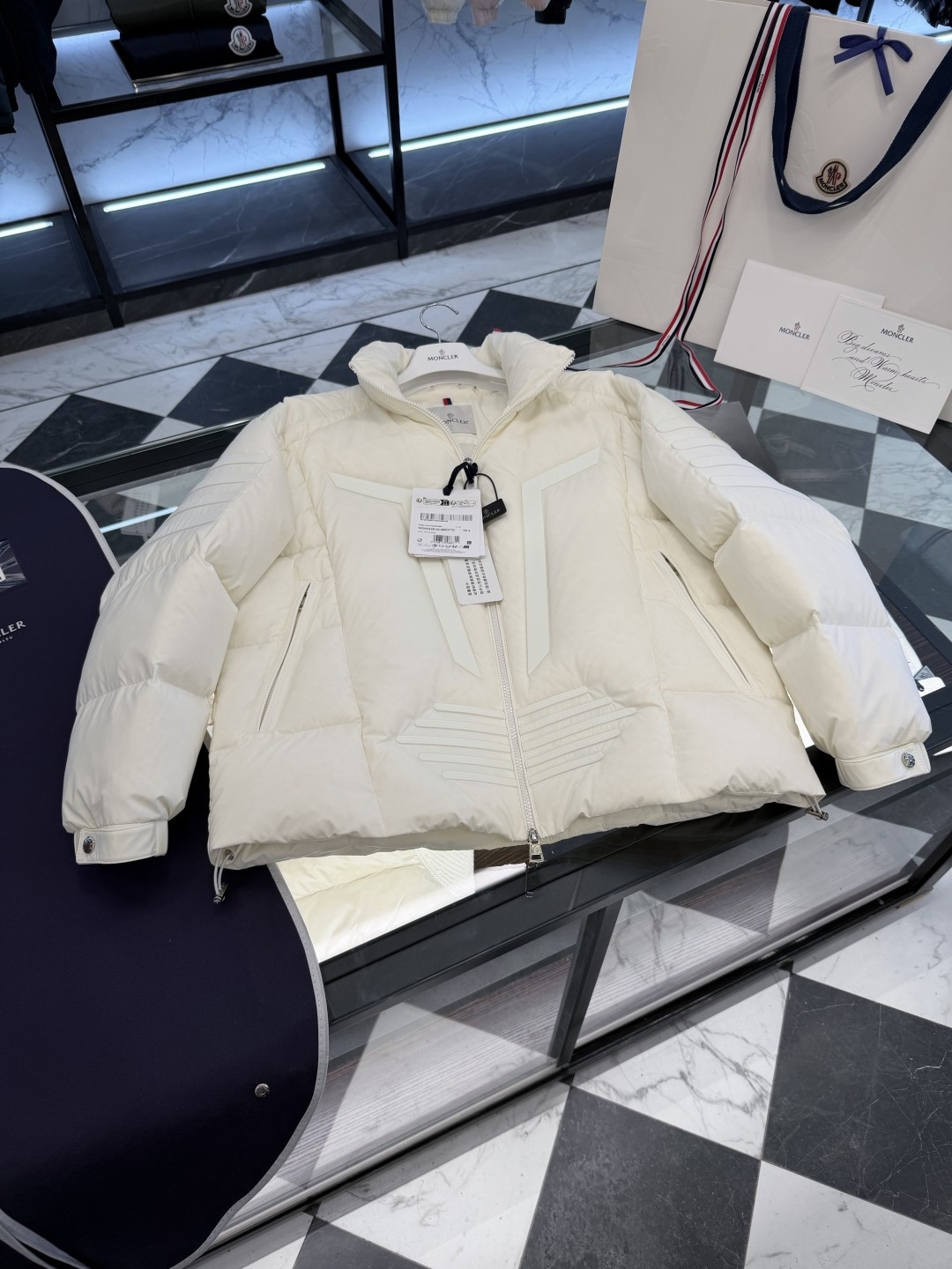 Moncler Down Jacket M-l