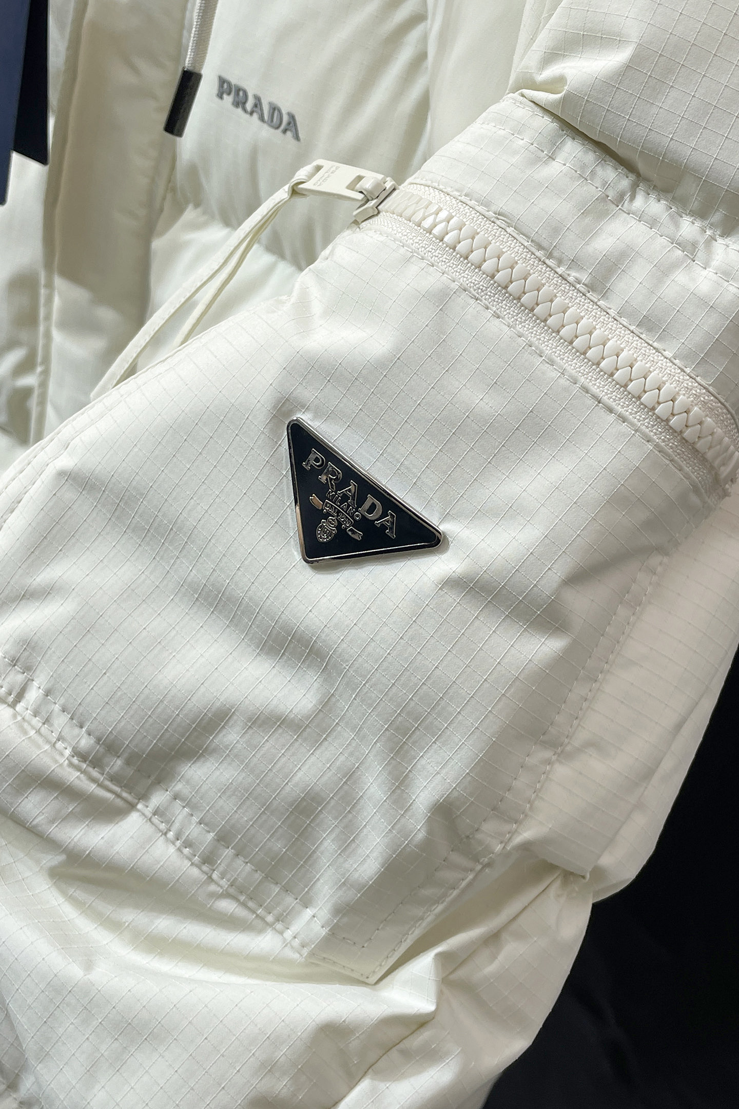 Prada Down Jacket White Duck Down Black S-m-xl