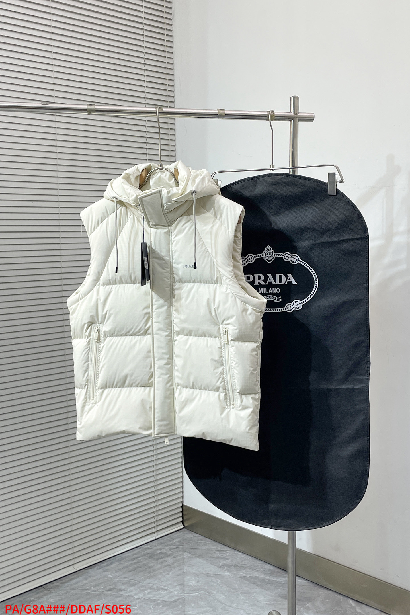 Prada Down Jacket White Duck Down Black S-m-xl
