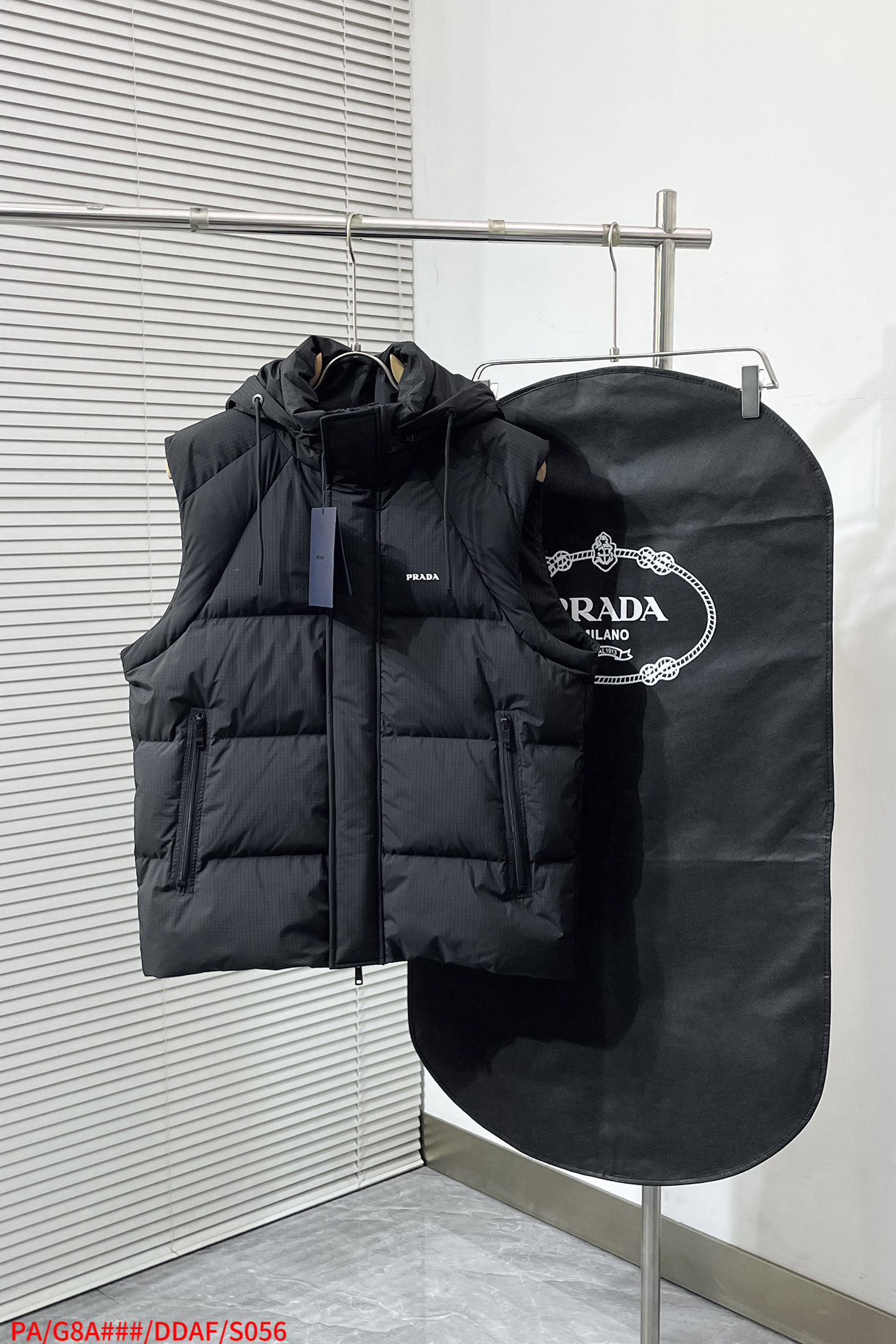 Prada Down Jacket White Duck Down Black S-m-xl
