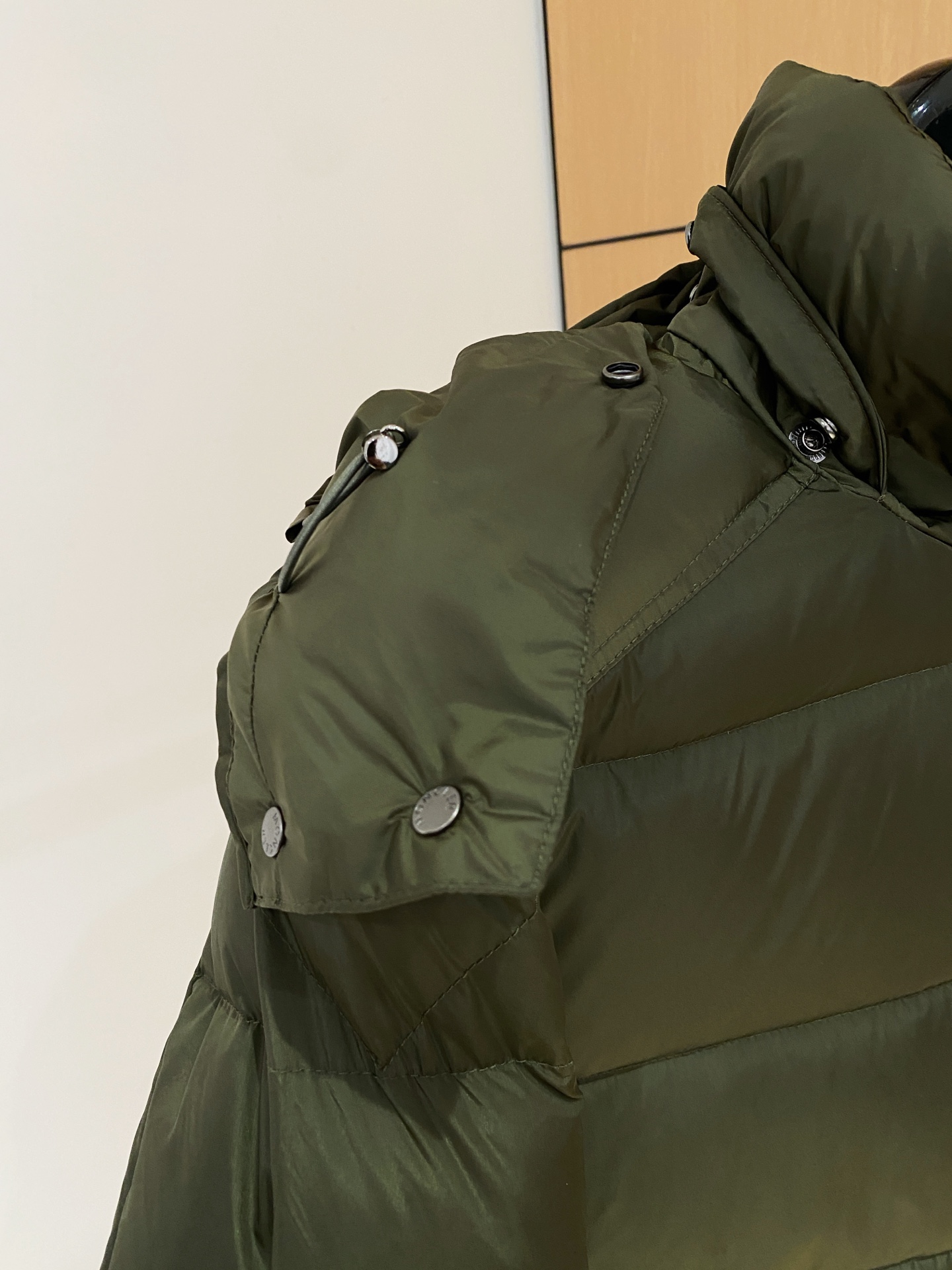 Moncler Couple Down Jacket Goose Down S-m-l