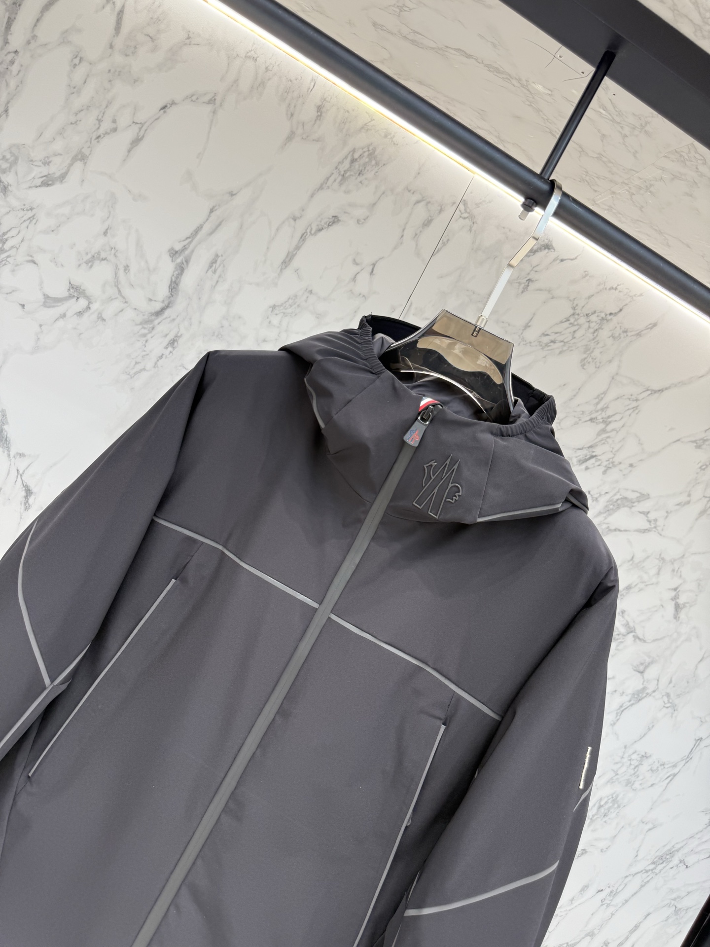 Moncler Male Down Jacket Slim Fit M-l