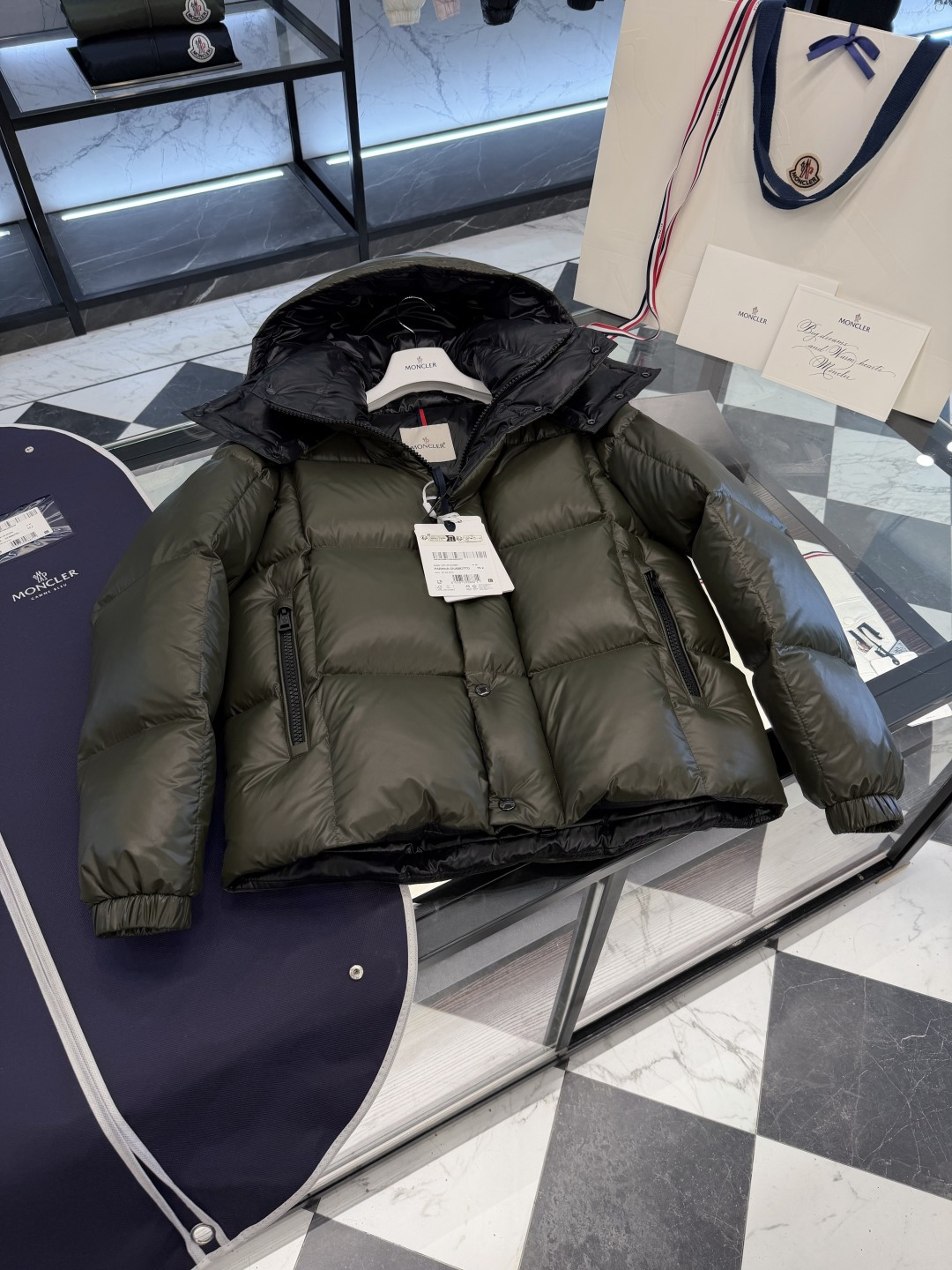 Moncler Jacket Hooded M-l
