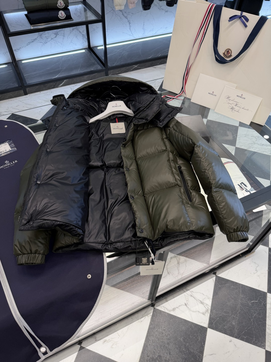 Moncler Jacket Hooded M-l