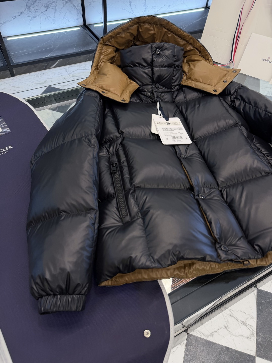 Moncler Jacket Hooded M-l