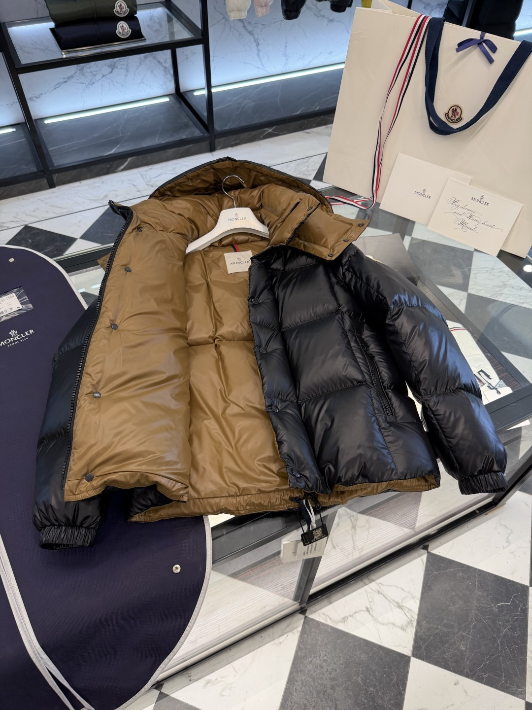 Moncler Jacket Hooded M-l