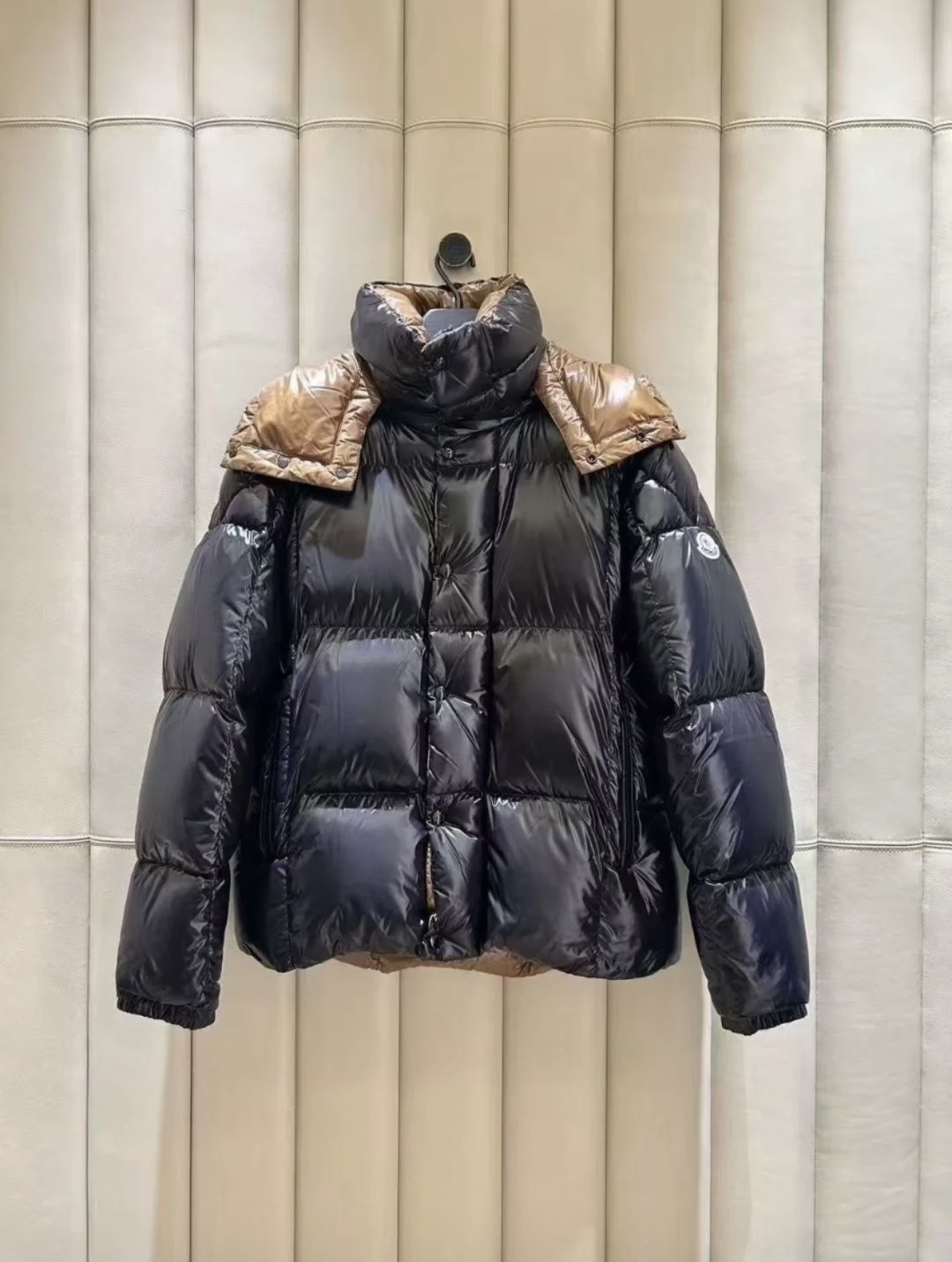 Moncler Jacket Hooded M-l