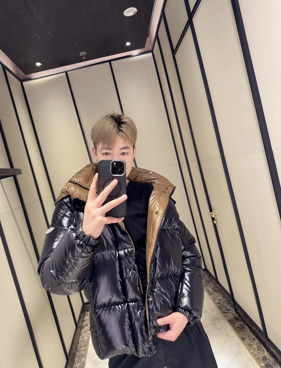 Moncler Jacket Hooded M-l