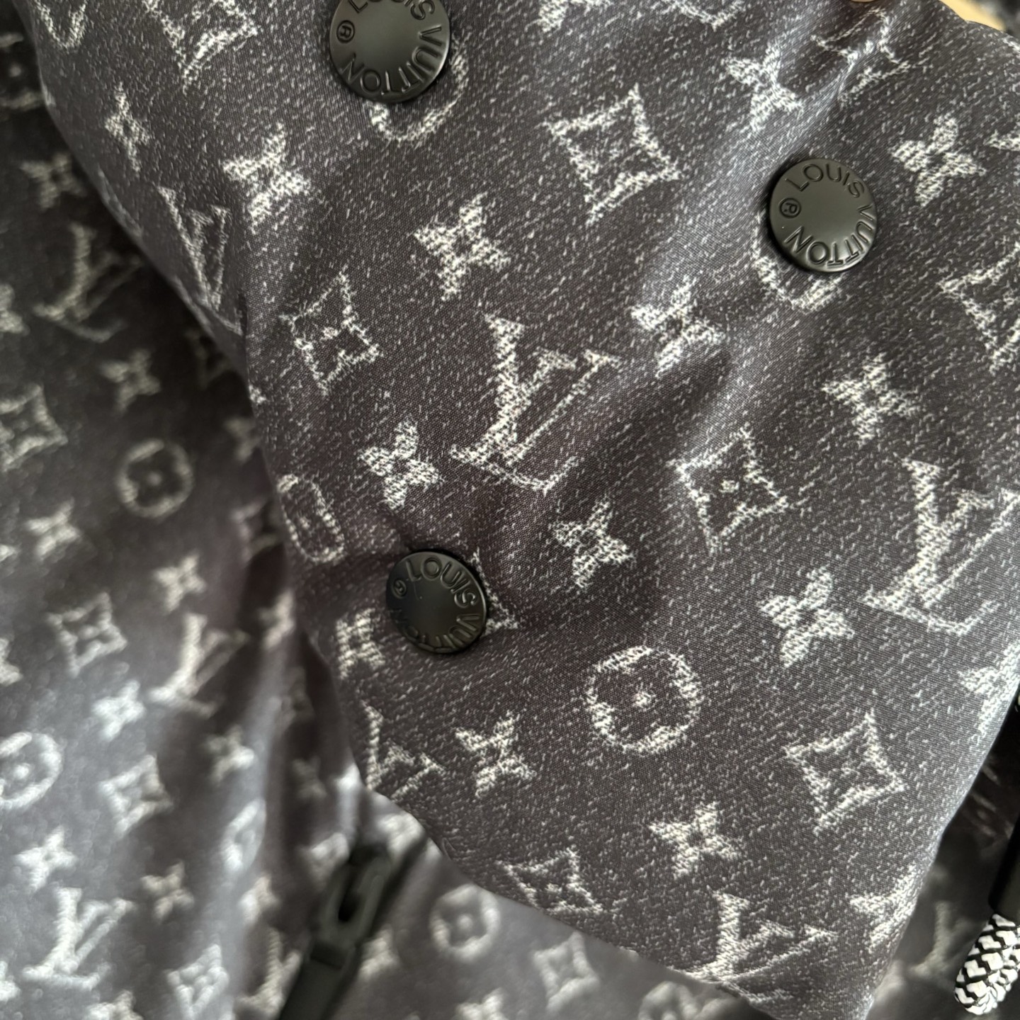 Louis Vuitton Female Down Jacket White Duck Down Hooded S-m-l