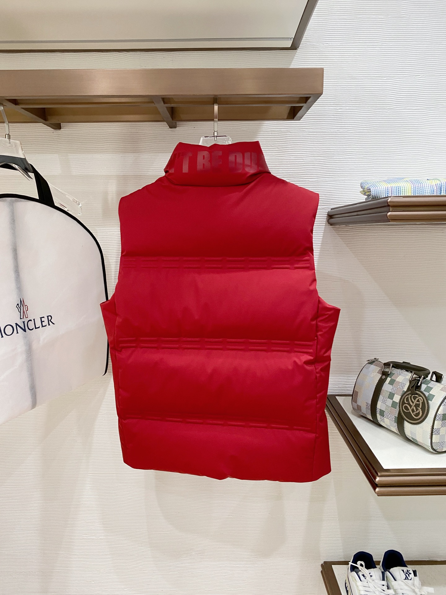 Moncler Female Down Vest Black S-m-l