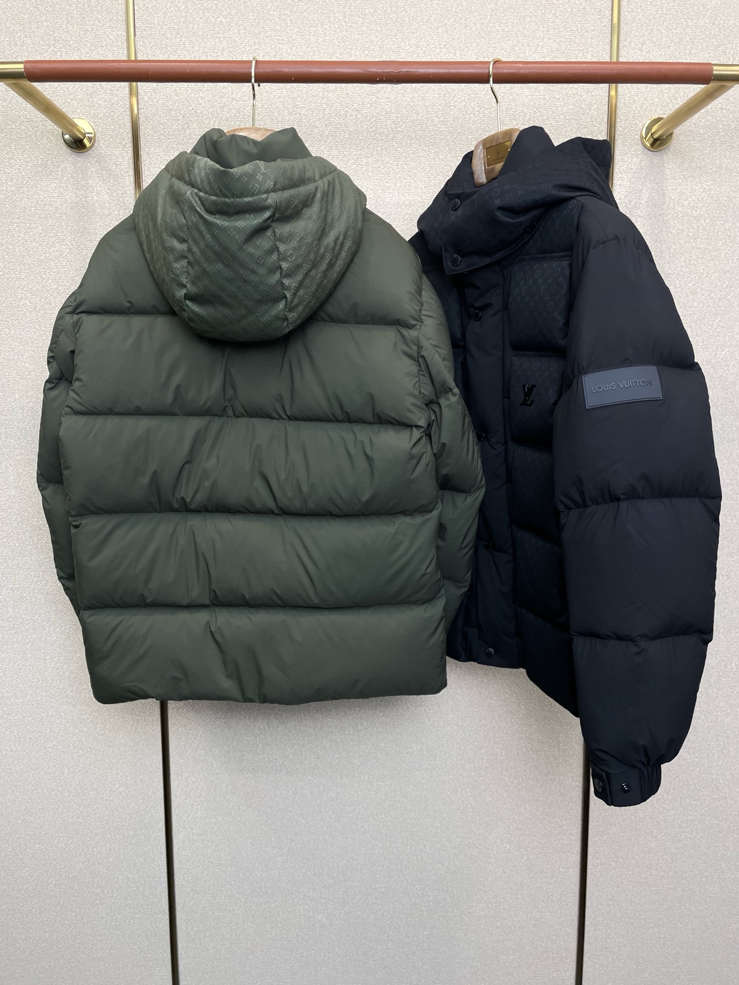 Louis Vuitton Down Jacket Hooded S-m-l-xl