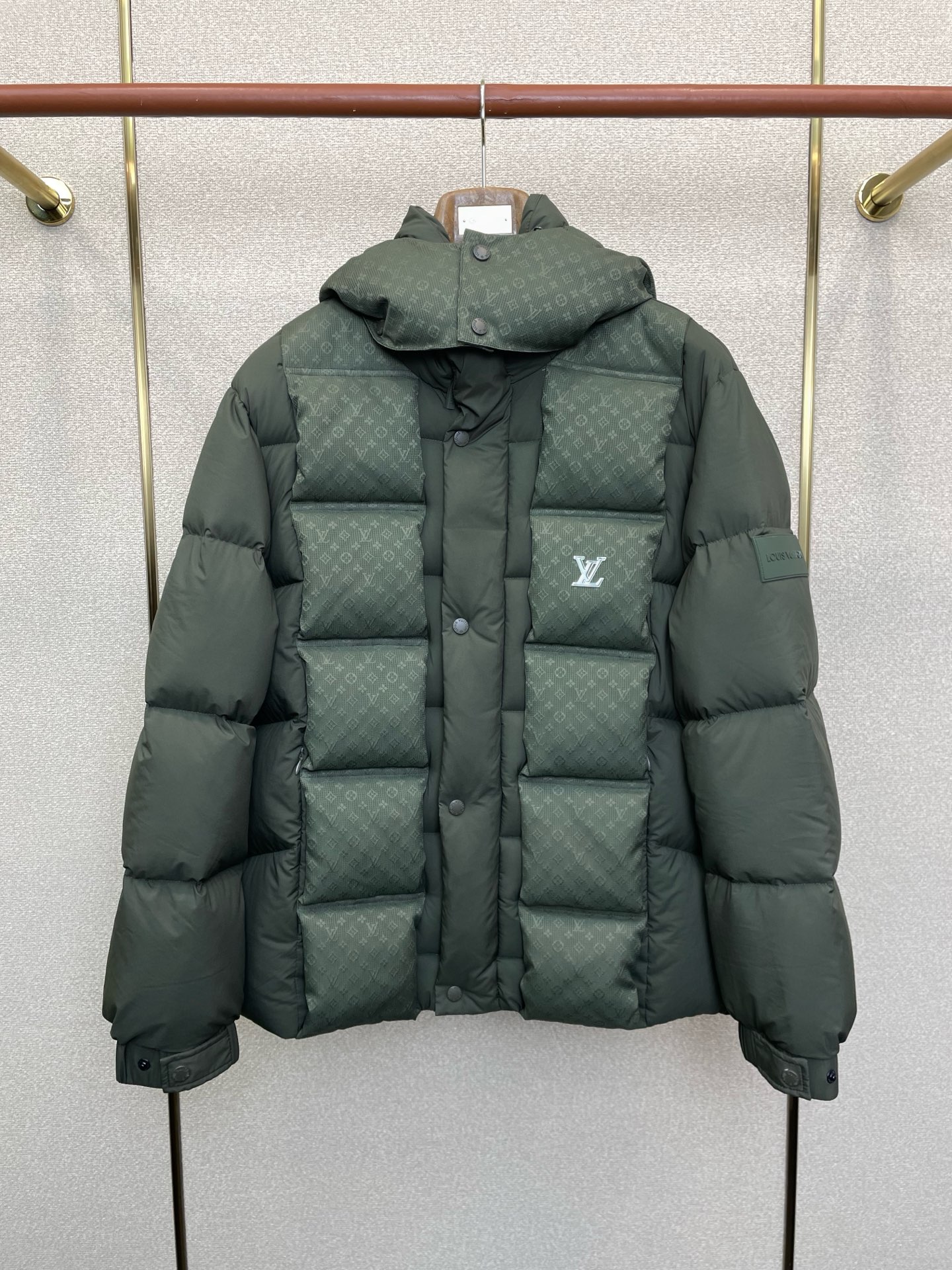 Louis Vuitton Down Jacket Hooded S-m-l-xl