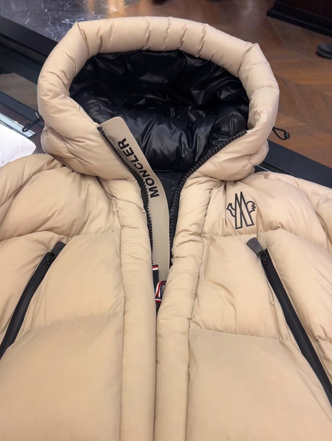 Moncler Basic Clothing M-l