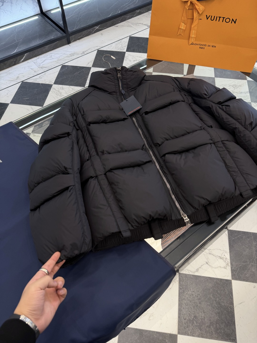 Louis Vuitton Jacket S-l