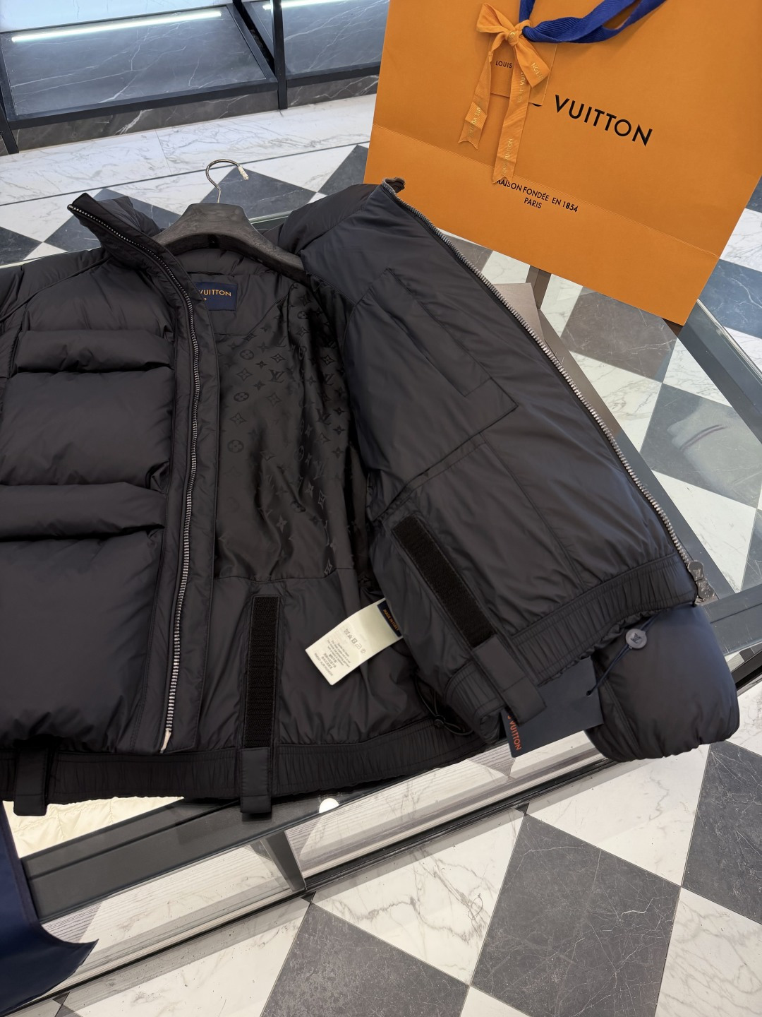 Louis Vuitton Jacket S-l