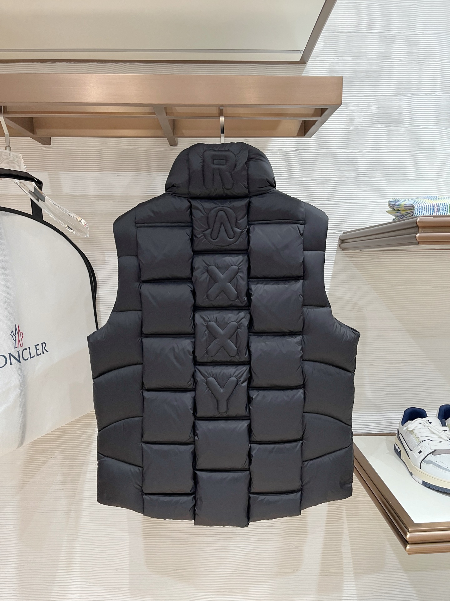 Moncler Female Down Vest Black Couple Style S-m-l