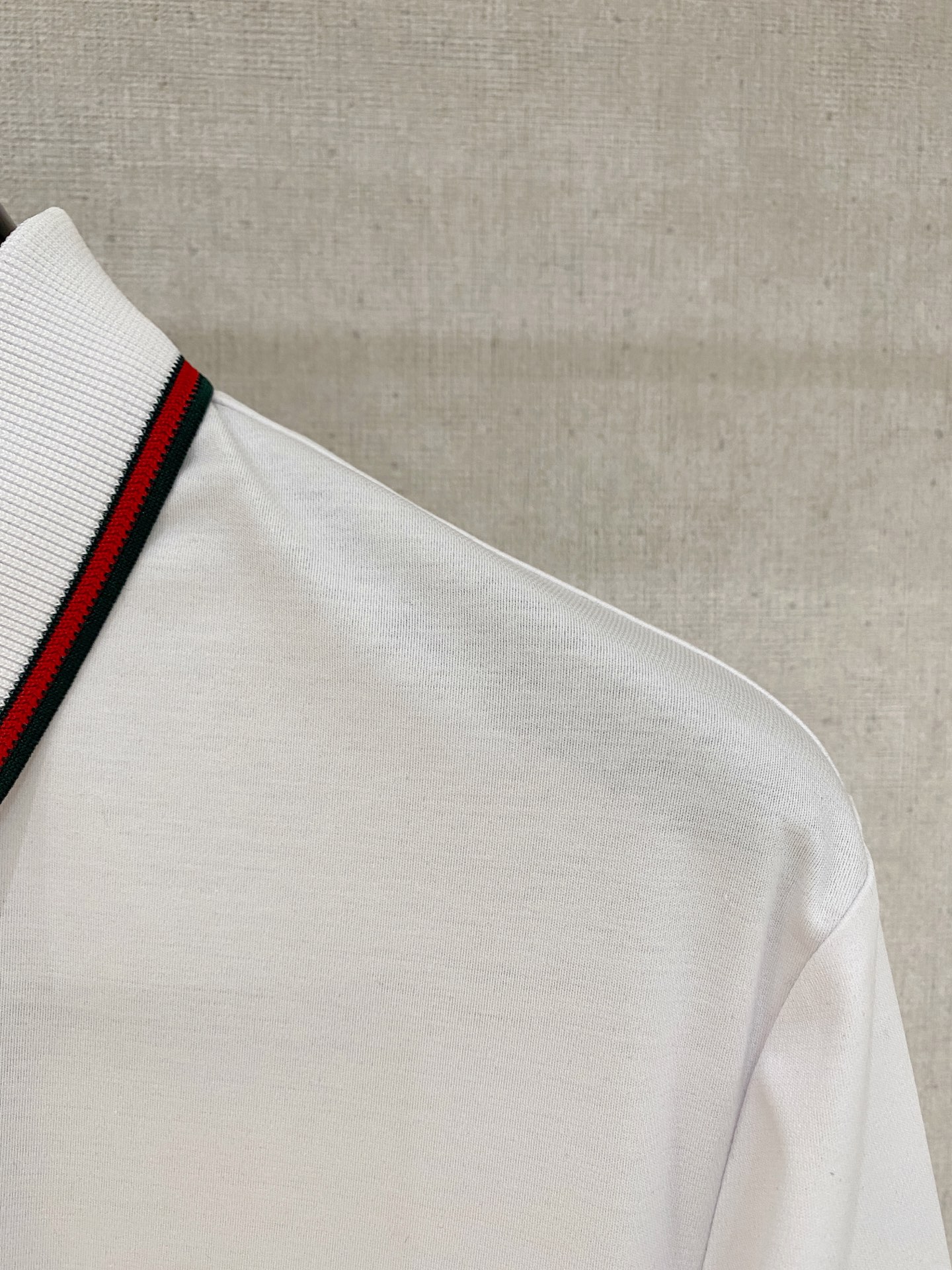 Gucci Basic Clothing Cotton L