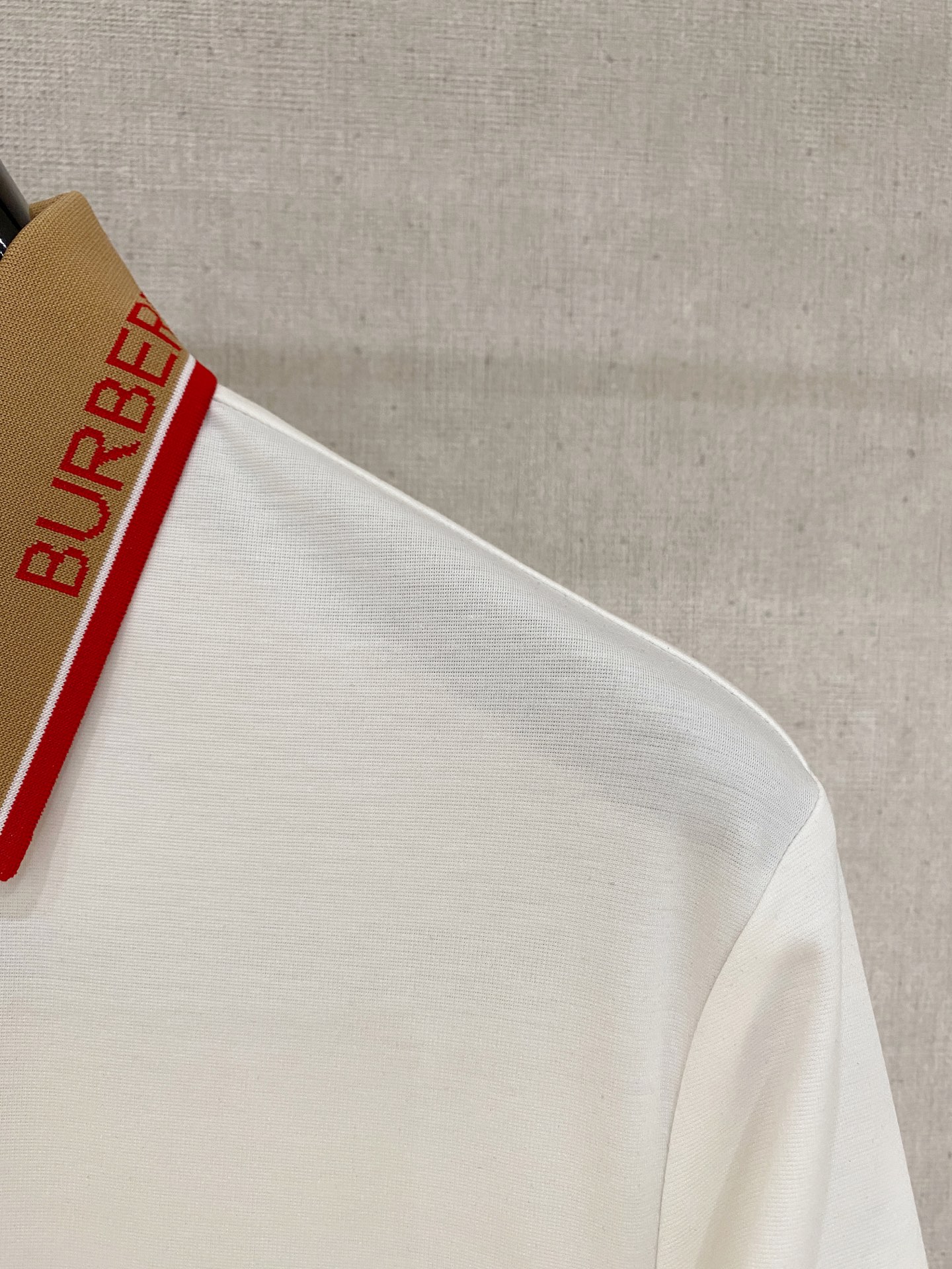 Burberry Basic Clothing Cotton L