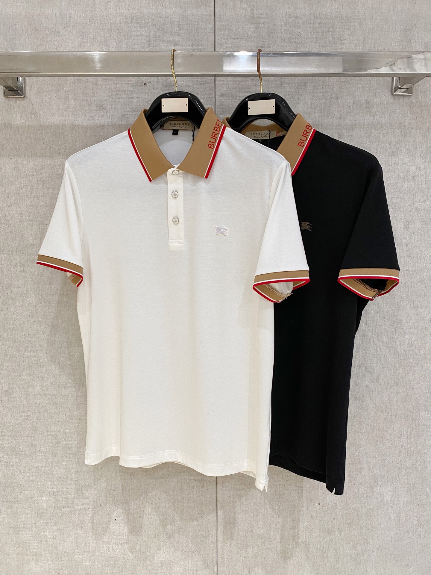 Burberry Basic Clothing Cotton L
