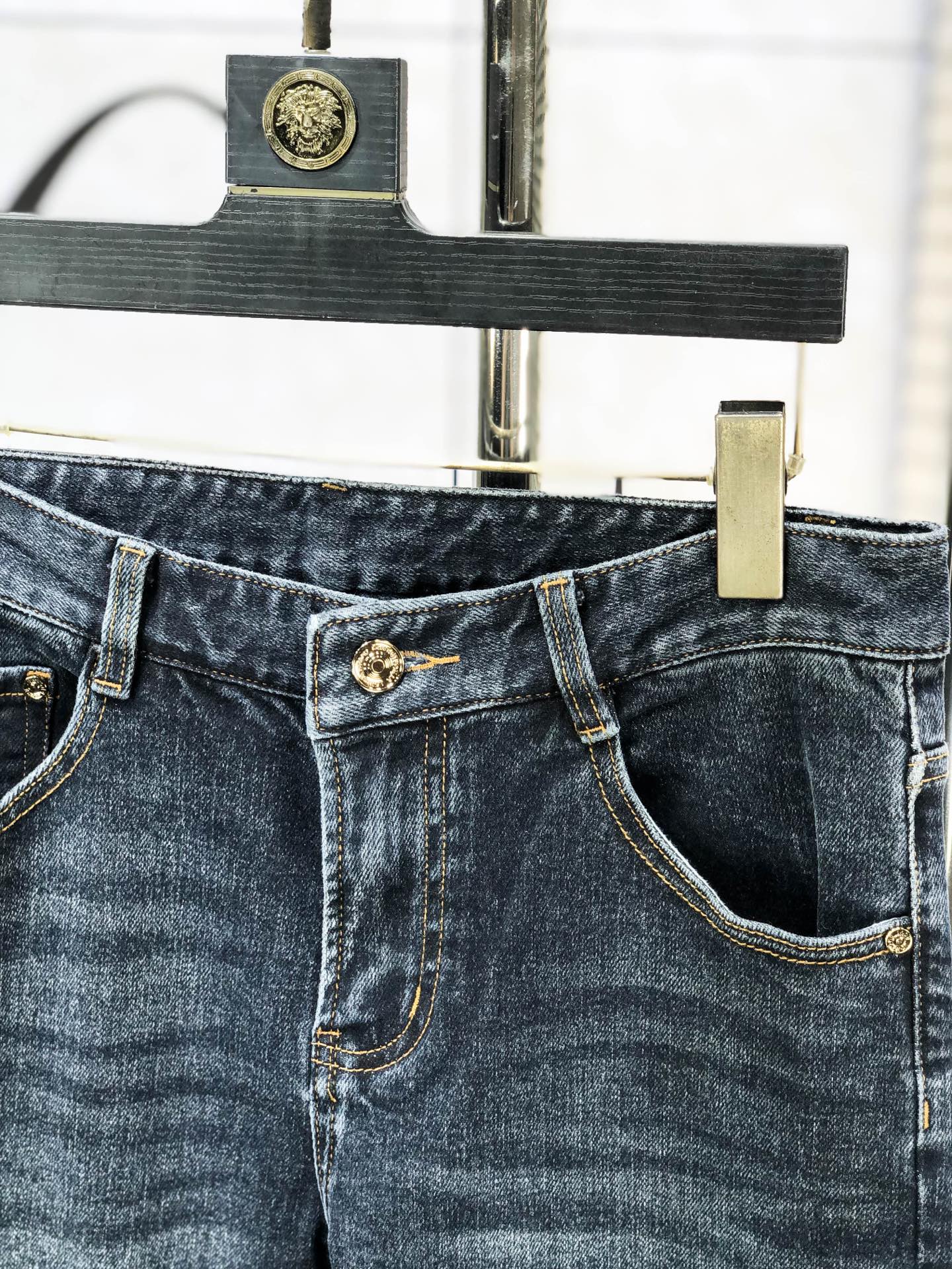 Prada Male Jeans S-l