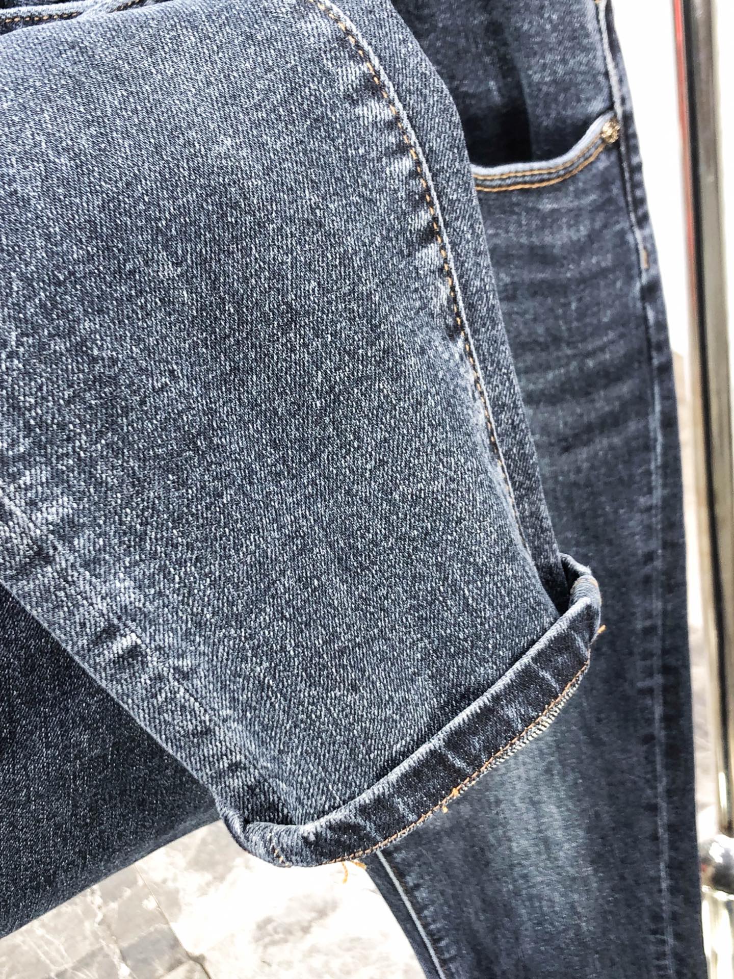 Prada Male Jeans S-l