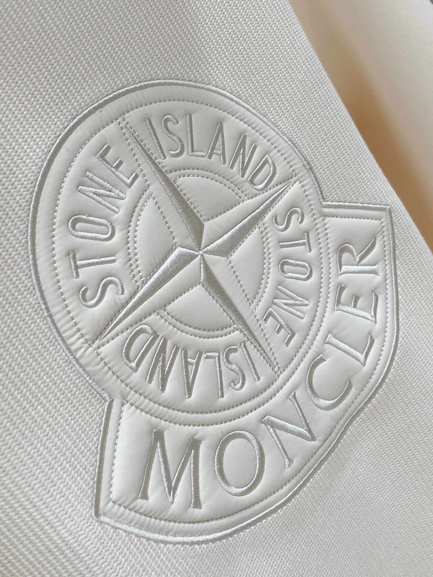 Moncler Hoodie Wool Black Slim Fit M-l-xl