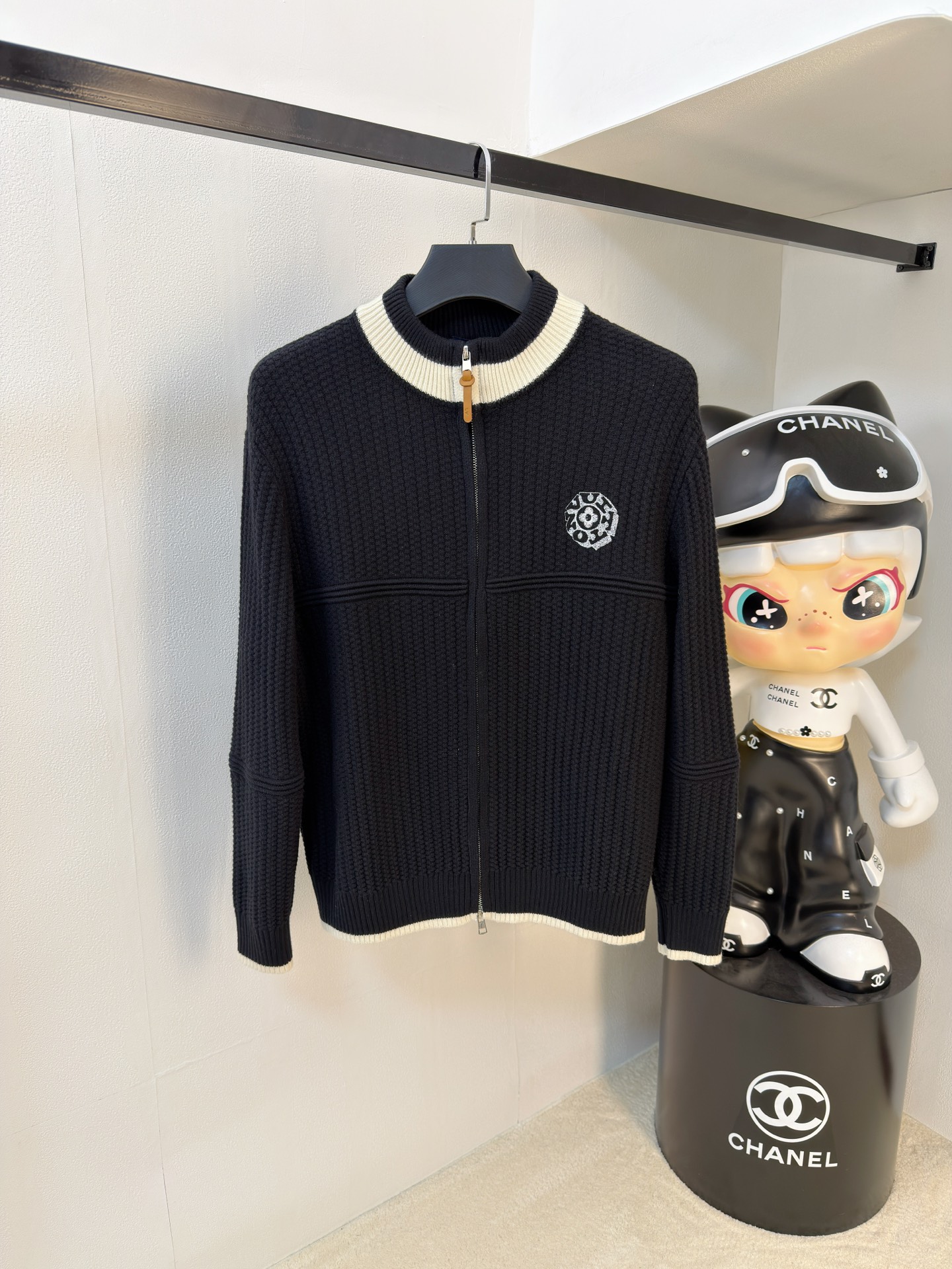 Louis Vuitton Basic Clothing Wool M-l-xl