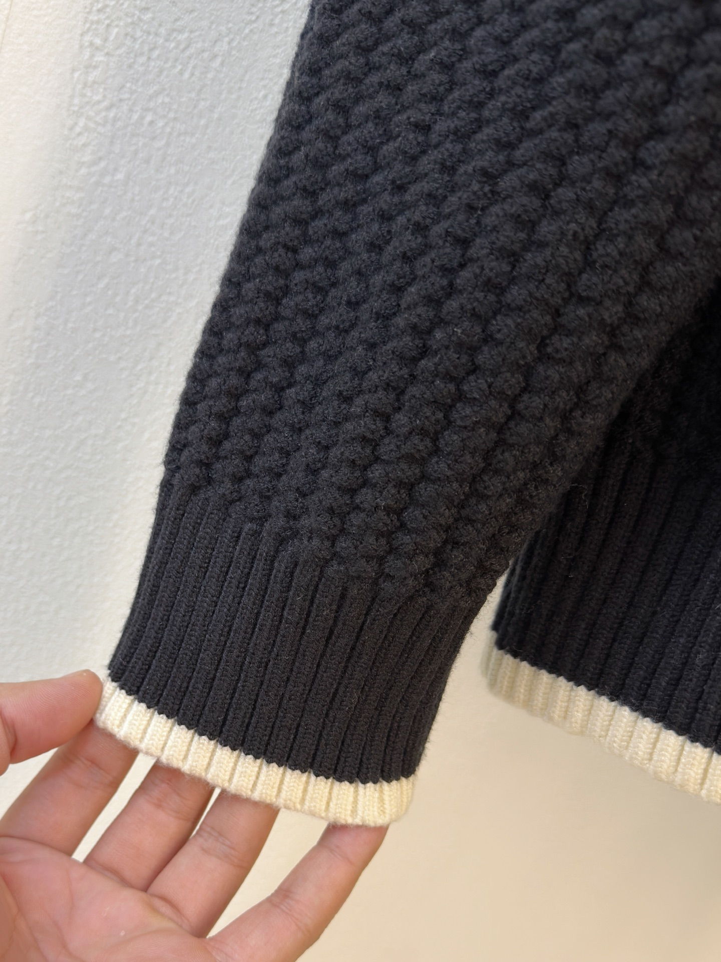 Louis Vuitton Basic Clothing Wool M-l-xl