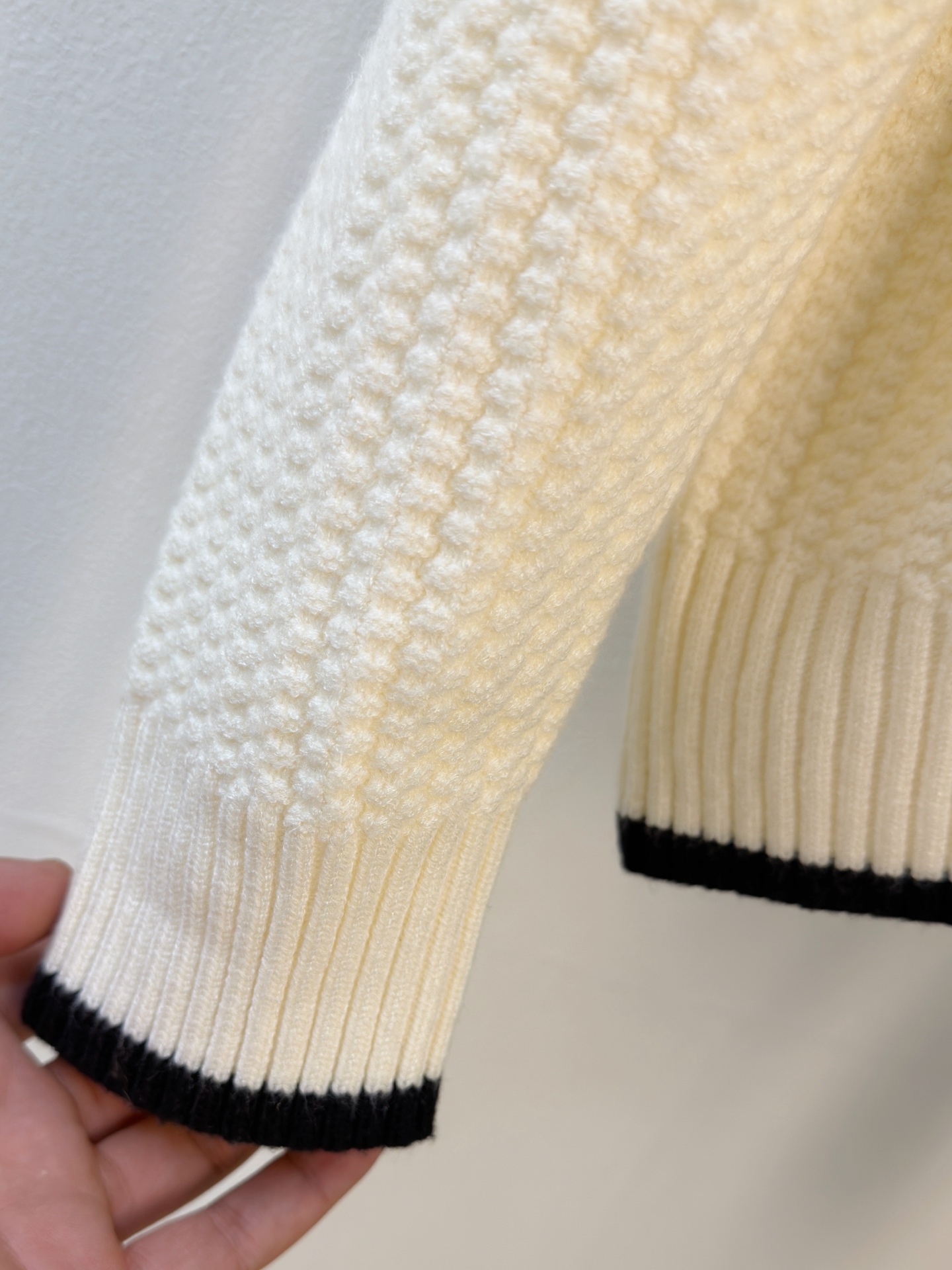 Louis Vuitton Basic Clothing Wool M-l-xl