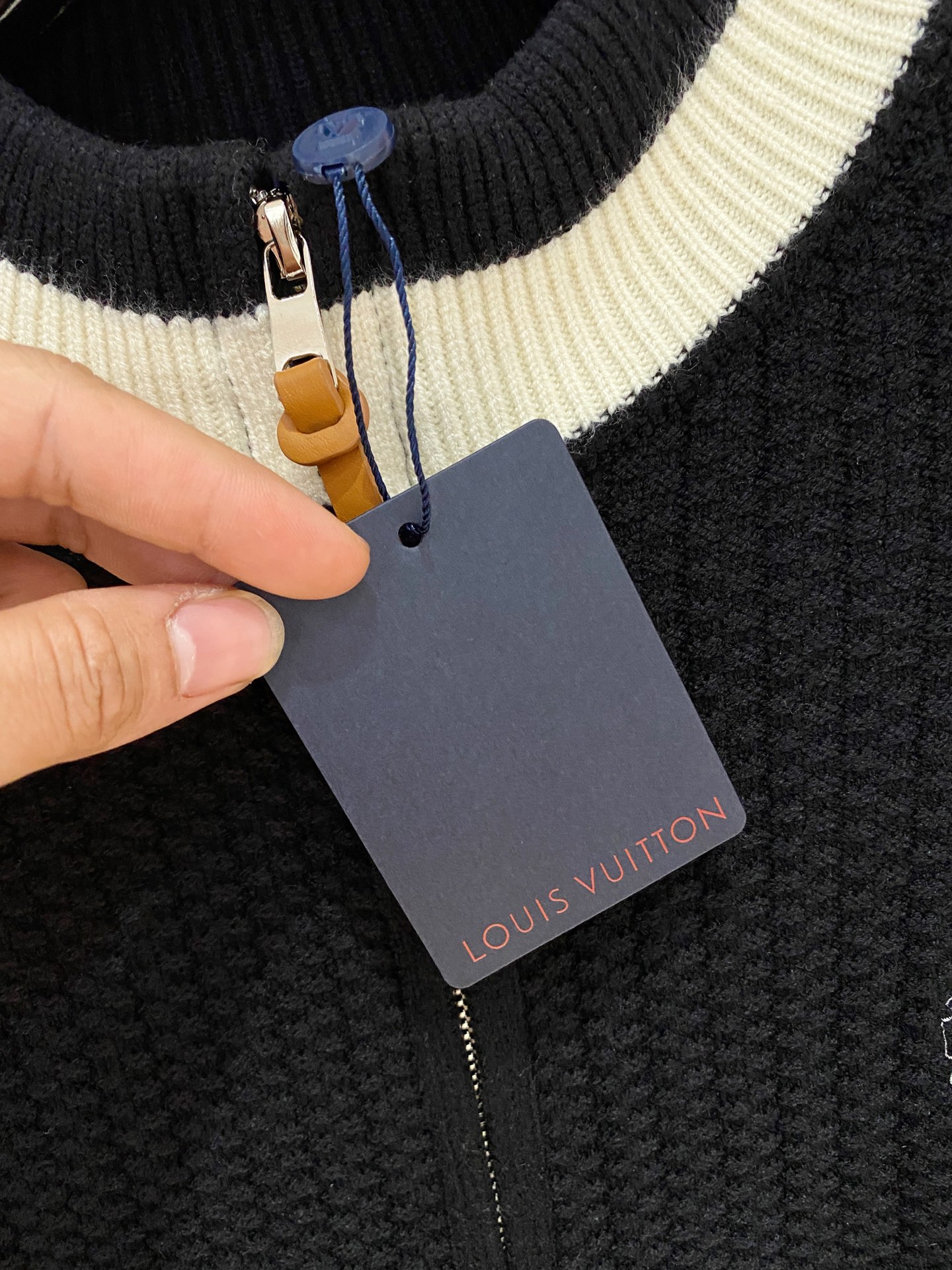 Louis Vuitton Basic Clothing Wool M-l-xl