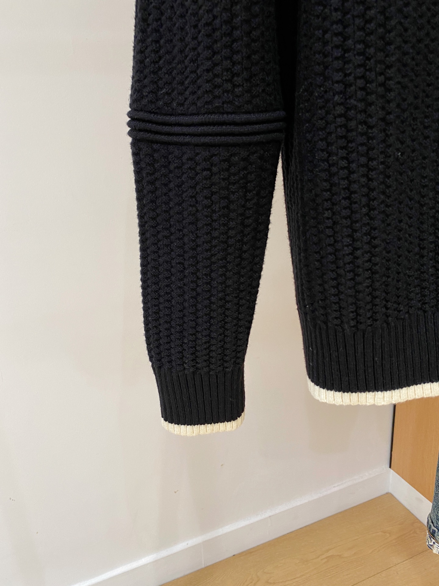 Louis Vuitton Basic Clothing Wool M-l-xl