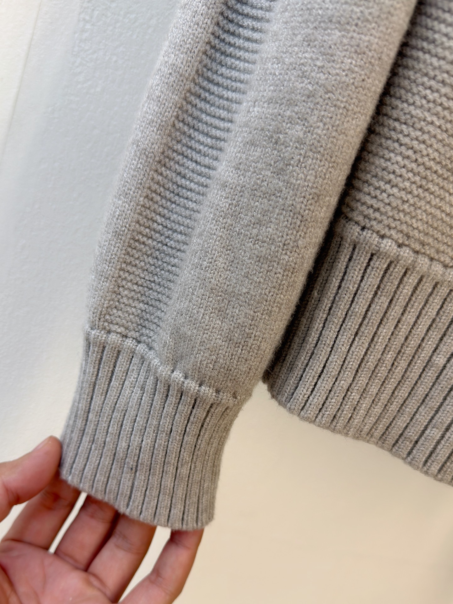 Prada Basic Clothing Wool M-l-xl